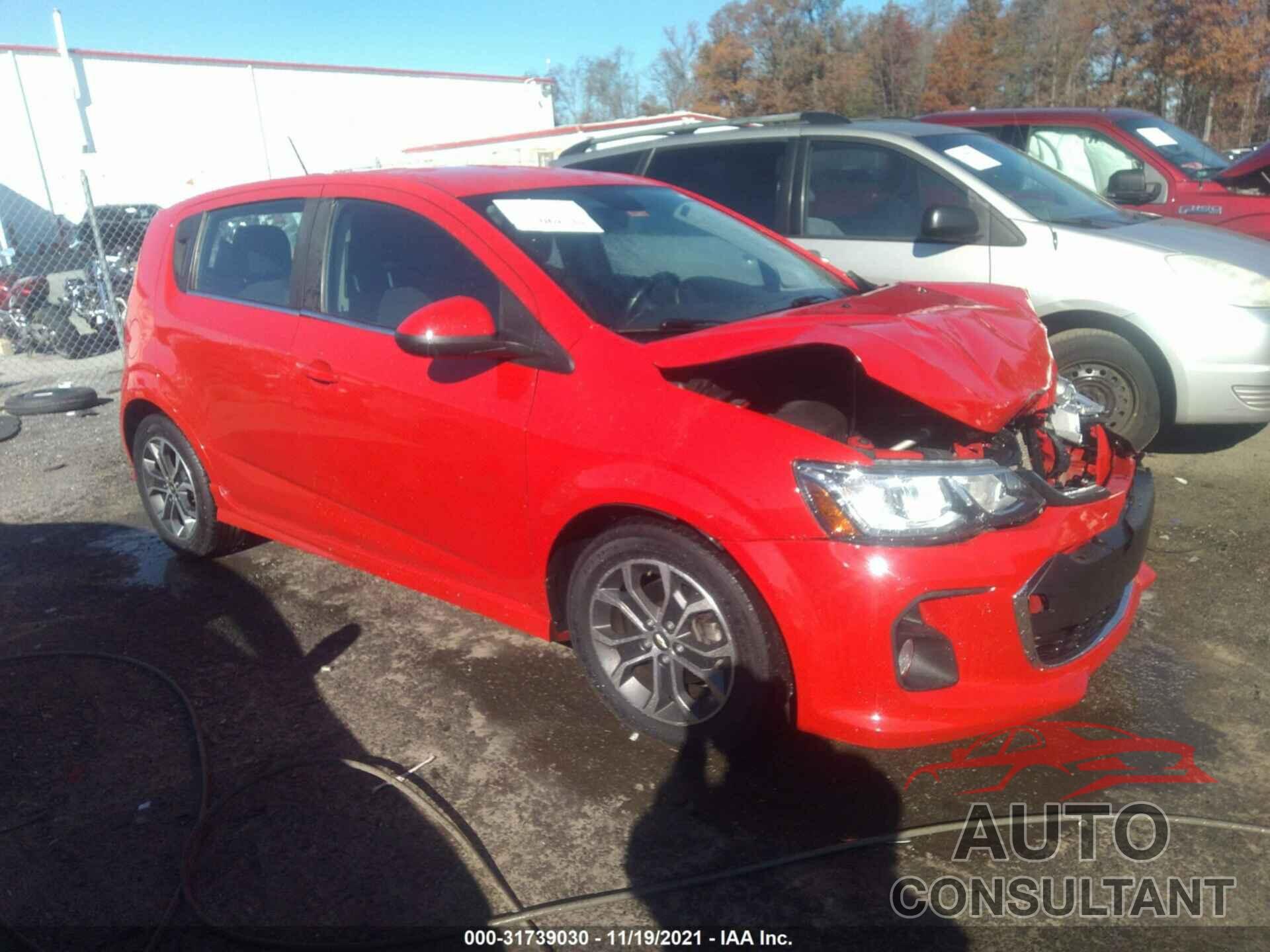 CHEVROLET SONIC 2017 - 1G1JD6SG2H4108476