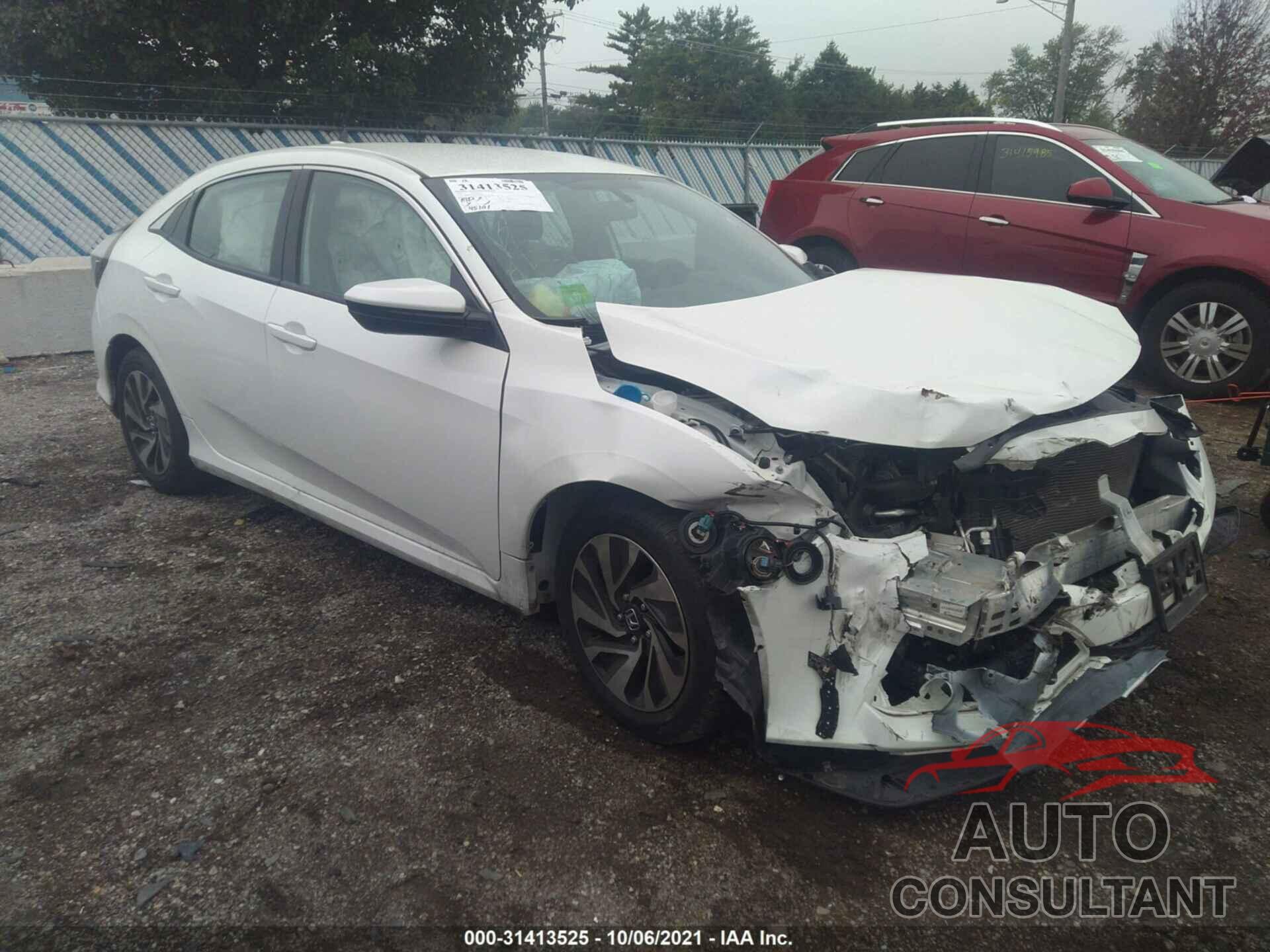 HONDA CIVIC HATCHBACK 2017 - SHHFK7H26HU219771