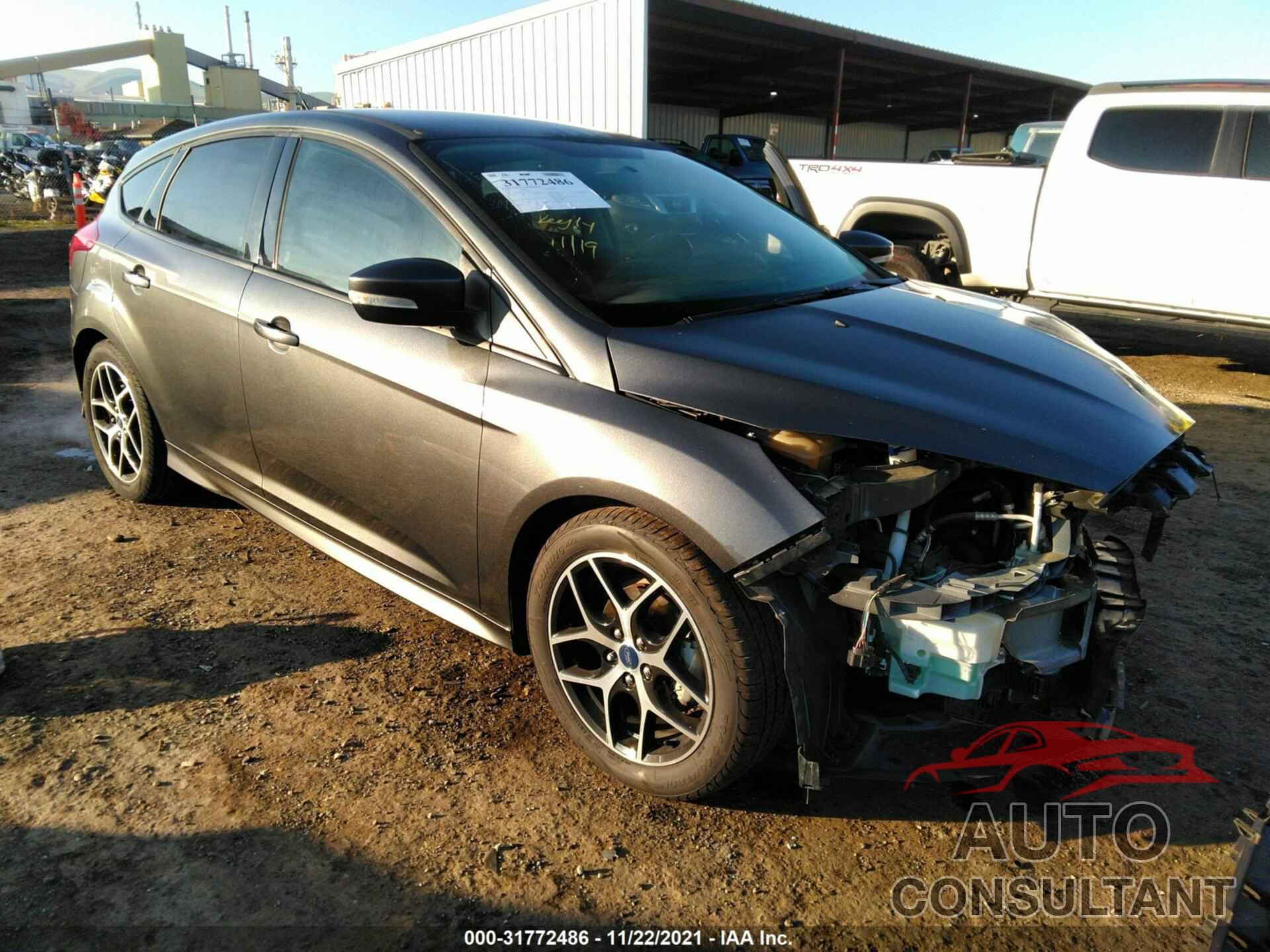 FORD FOCUS 2016 - 1FADP3K26GL372857
