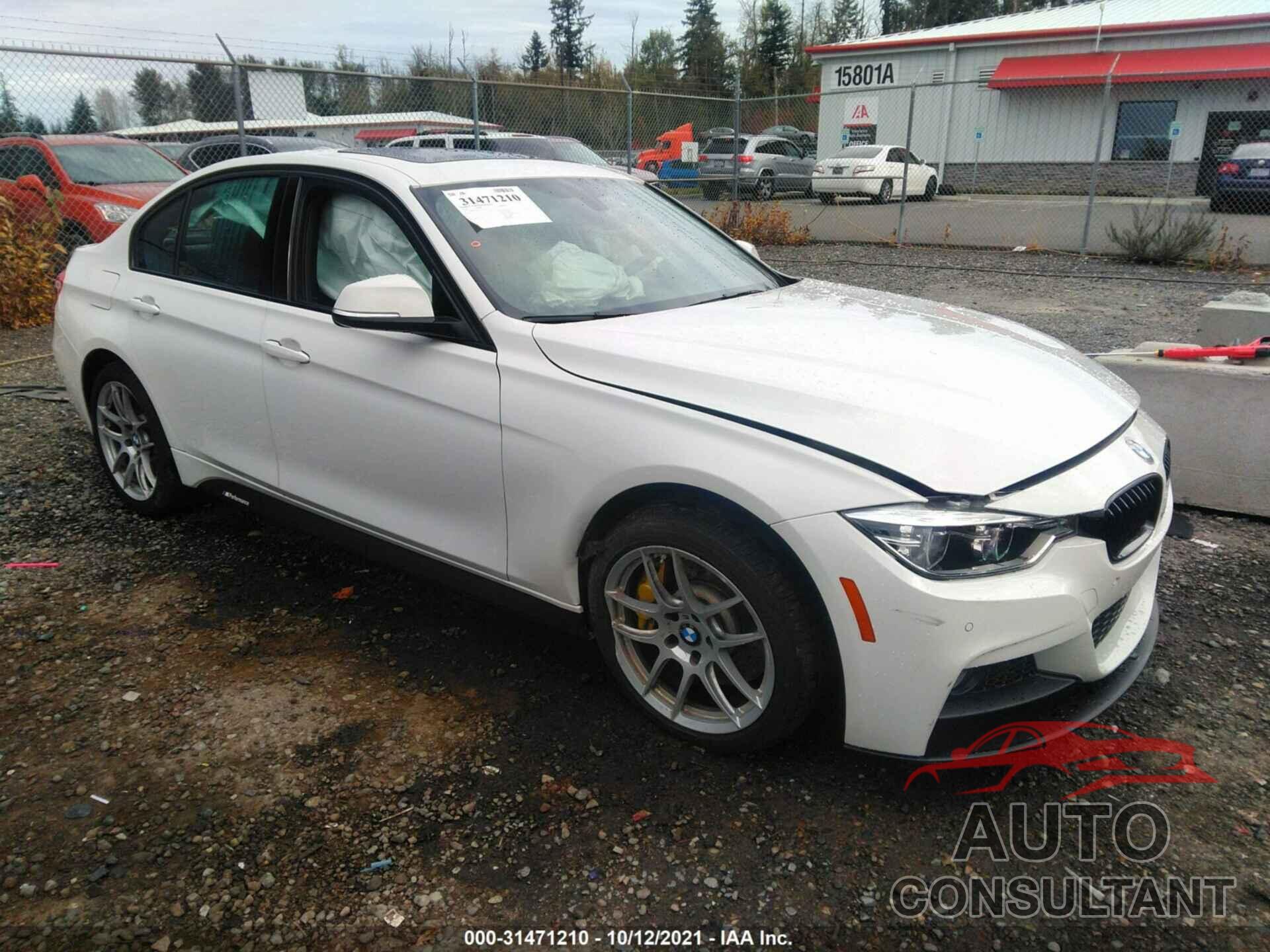 BMW 3 SERIES 2018 - WBA8B7G58JNU94925