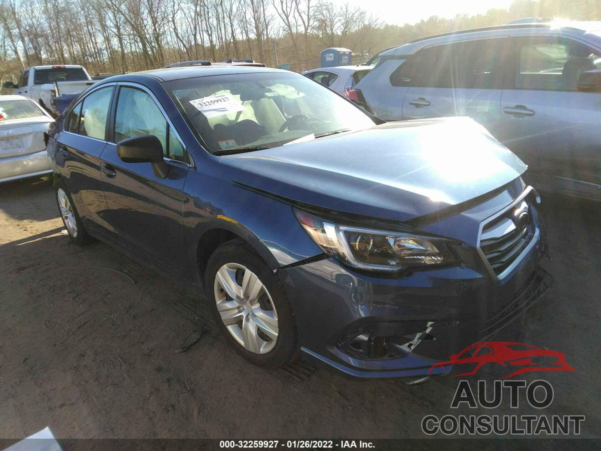 SUBARU LEGACY 2019 - 4S3BNAB61K3038999