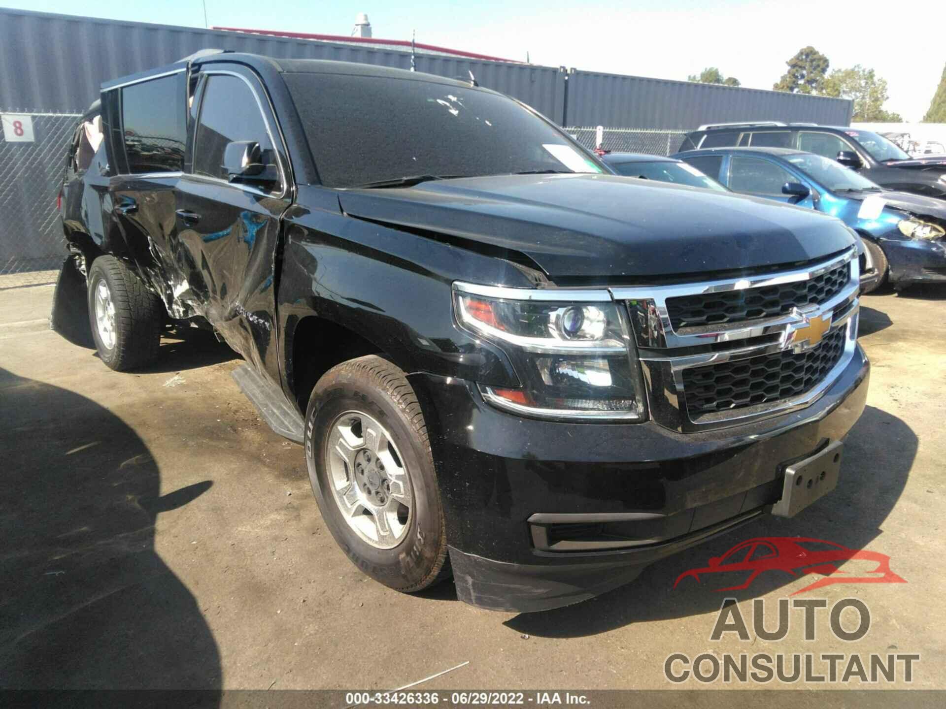 CHEVROLET SUBURBAN 2017 - 1GNSCHKC7HR180159