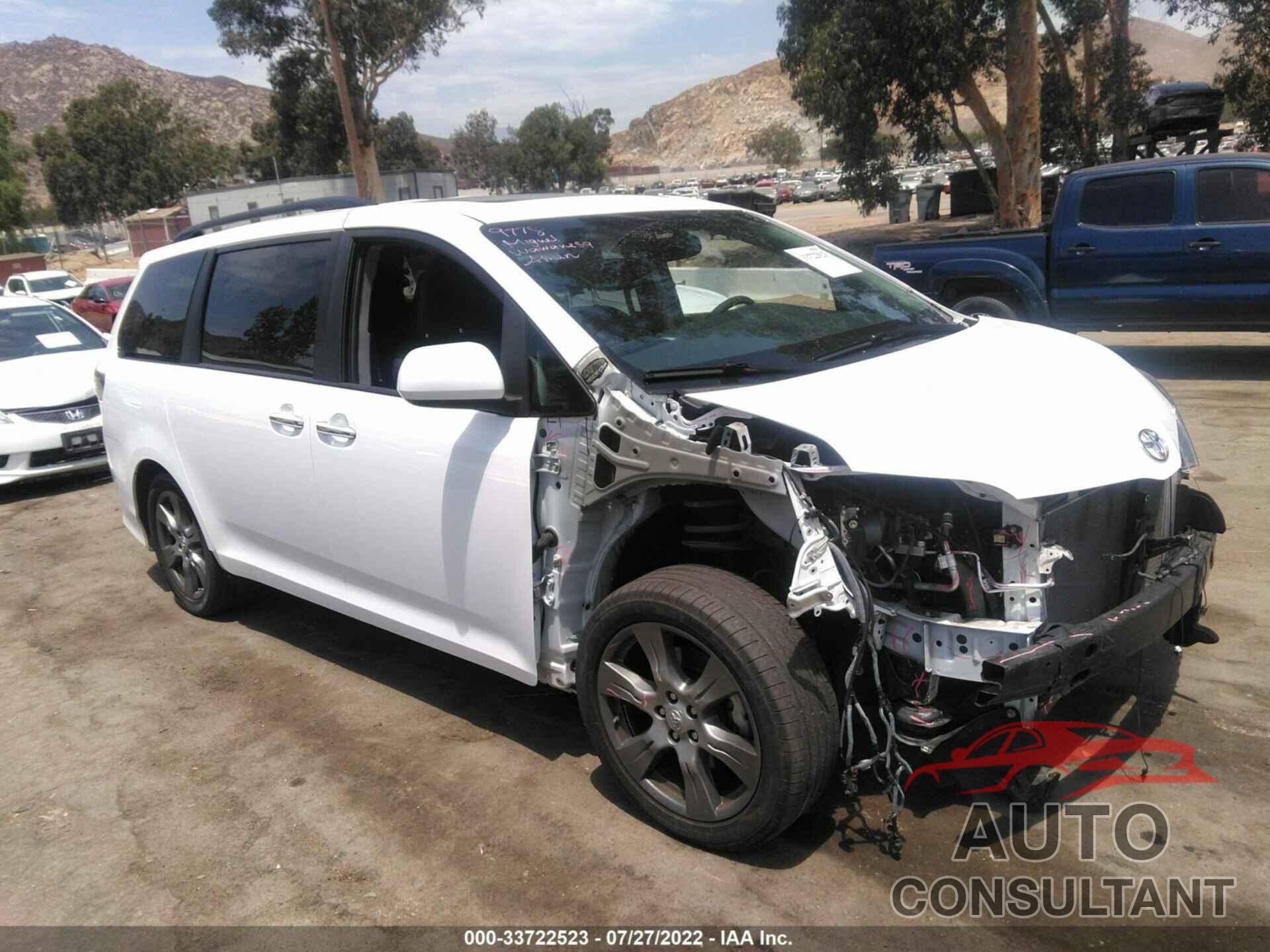 TOYOTA SIENNA 2017 - 5TDXZ3DC7HS799794