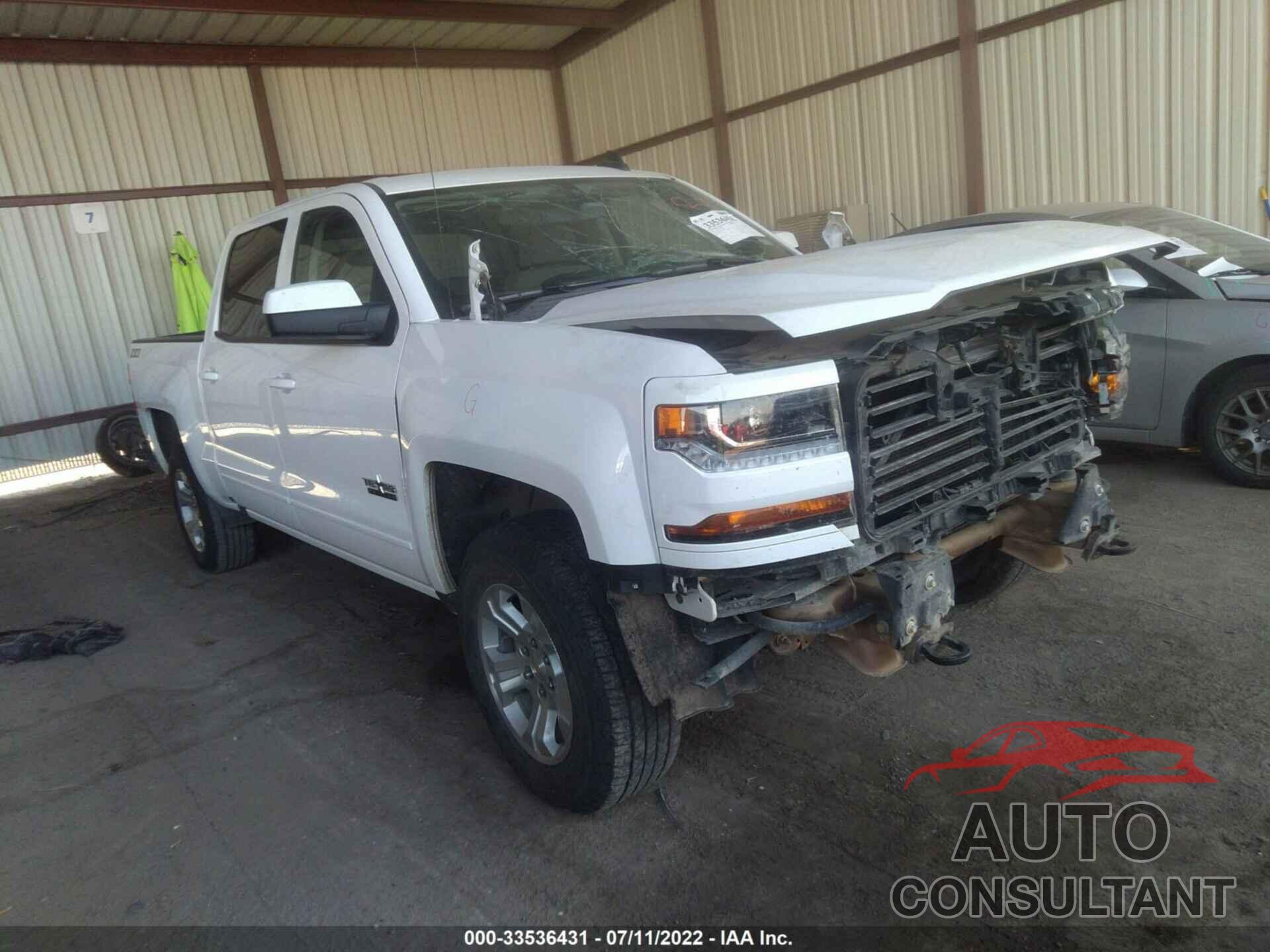 CHEVROLET SILVERADO 1500 2018 - 3GCUKREC0JG468410