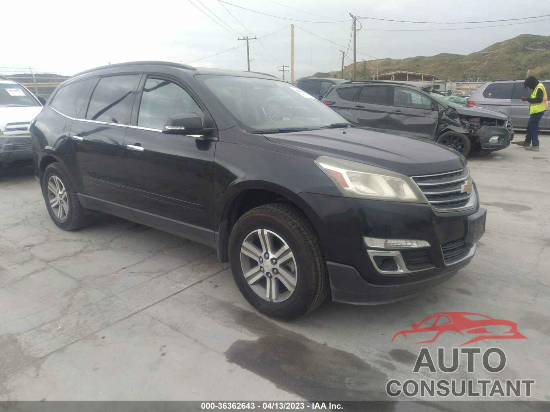 CHEVROLET TRAVERSE 2015 - 1GNKRGKD2FJ218930