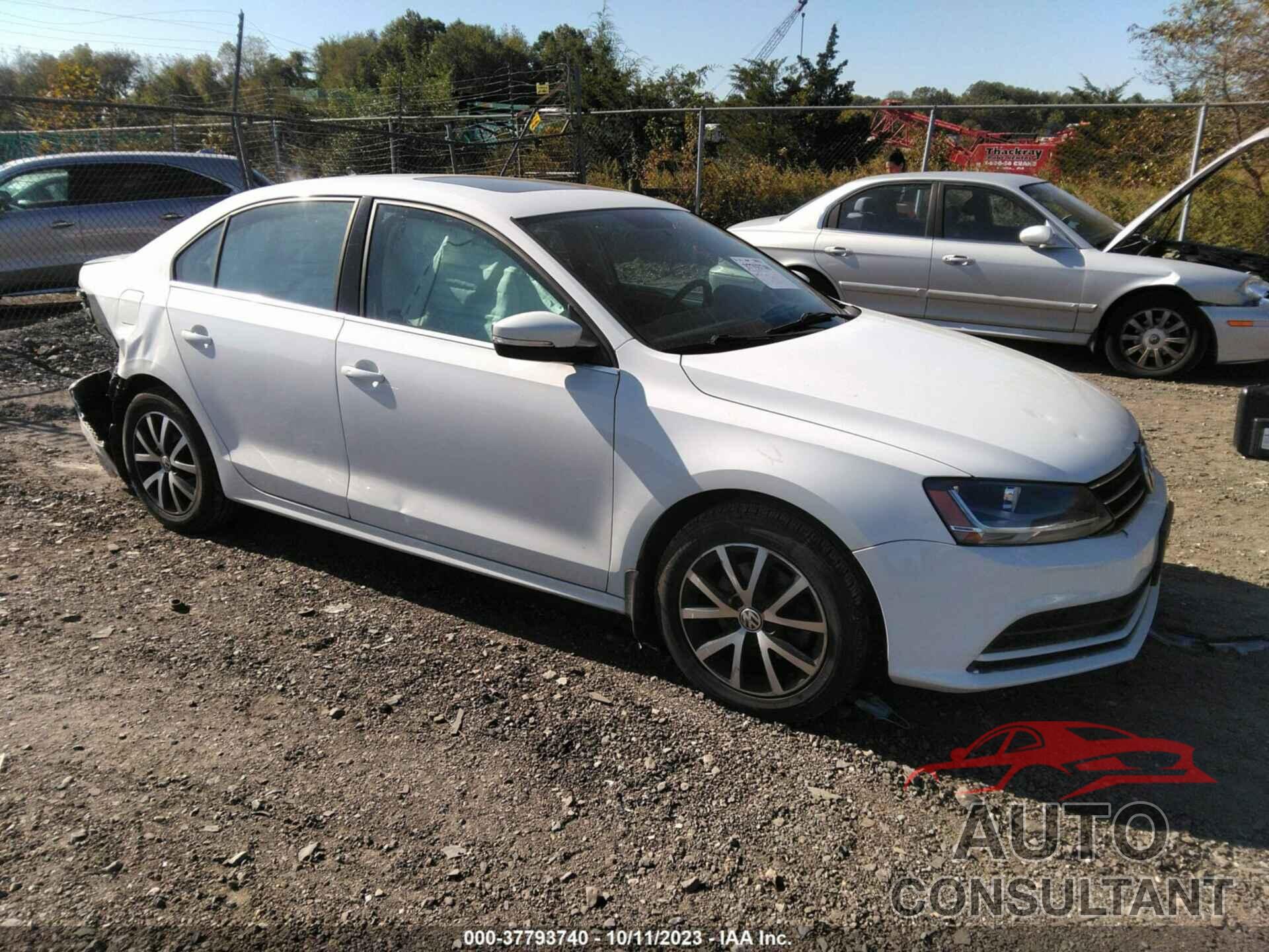 VOLKSWAGEN JETTA 2017 - 3VWDB7AJ7HM242706