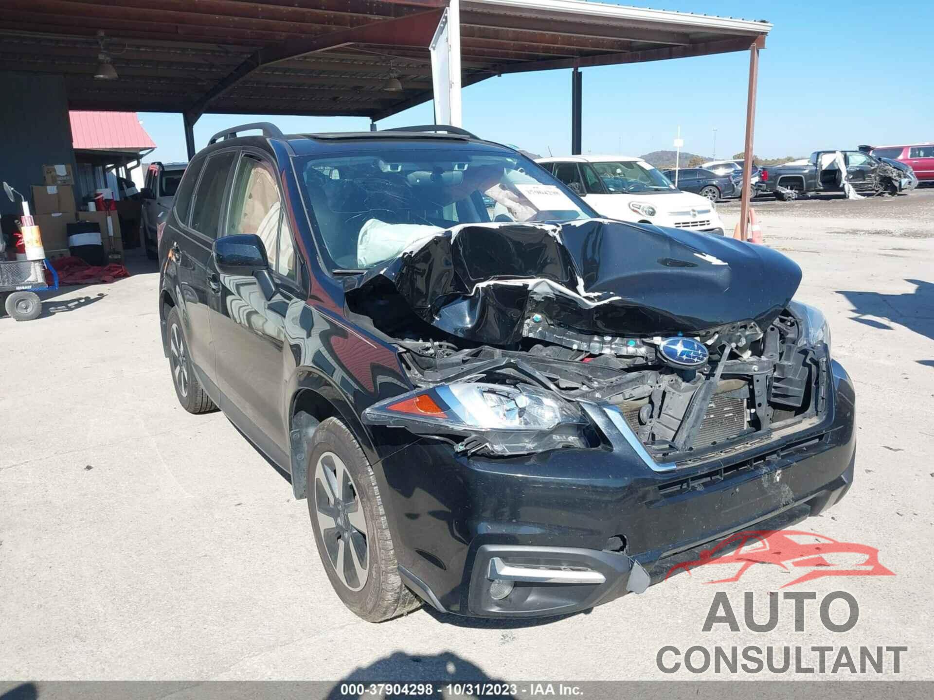 SUBARU FORESTER 2018 - JF2SJAGC6JH420670