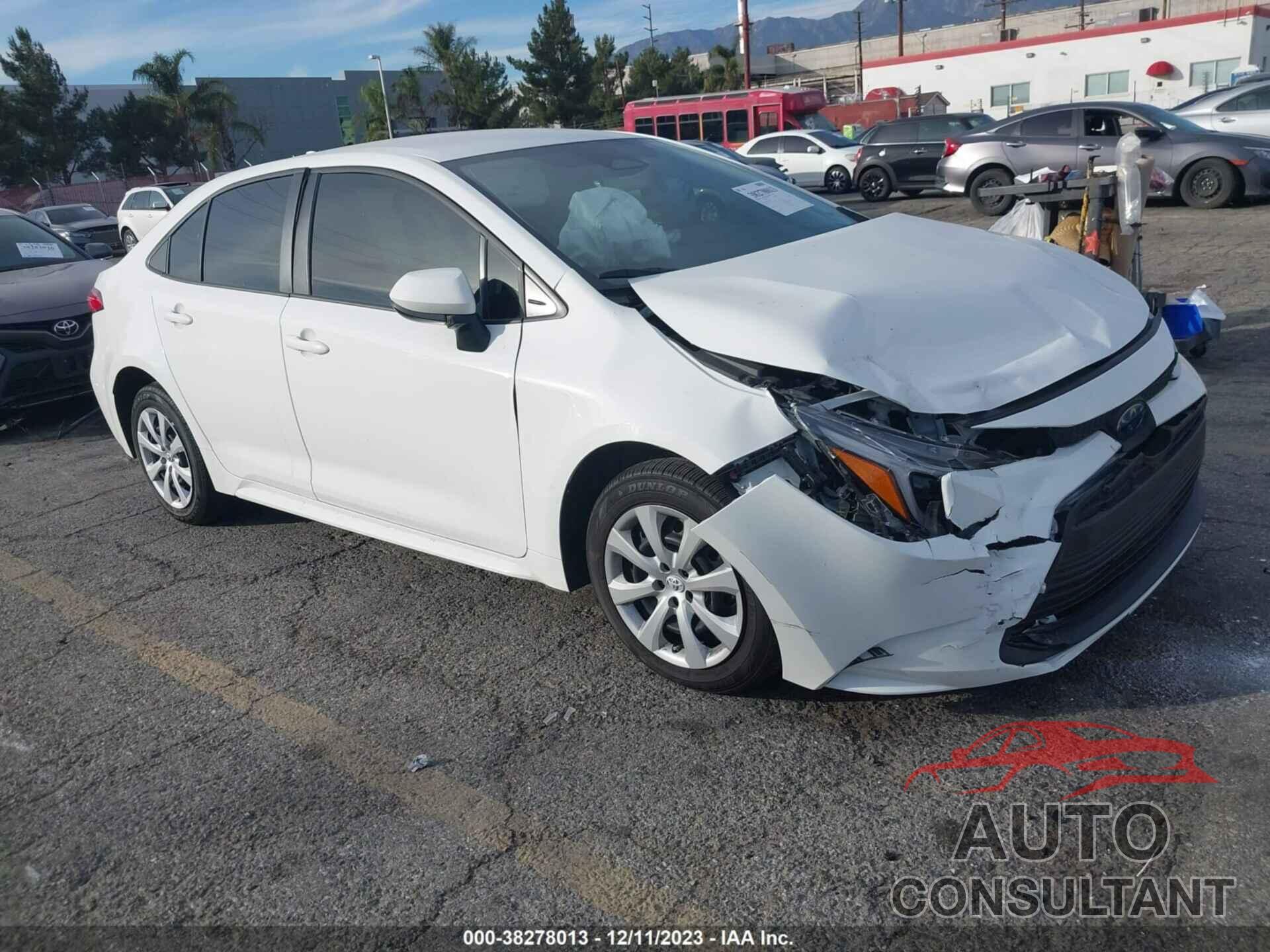 TOYOTA COROLLA 2023 - JTDBCMFE2PJ003612