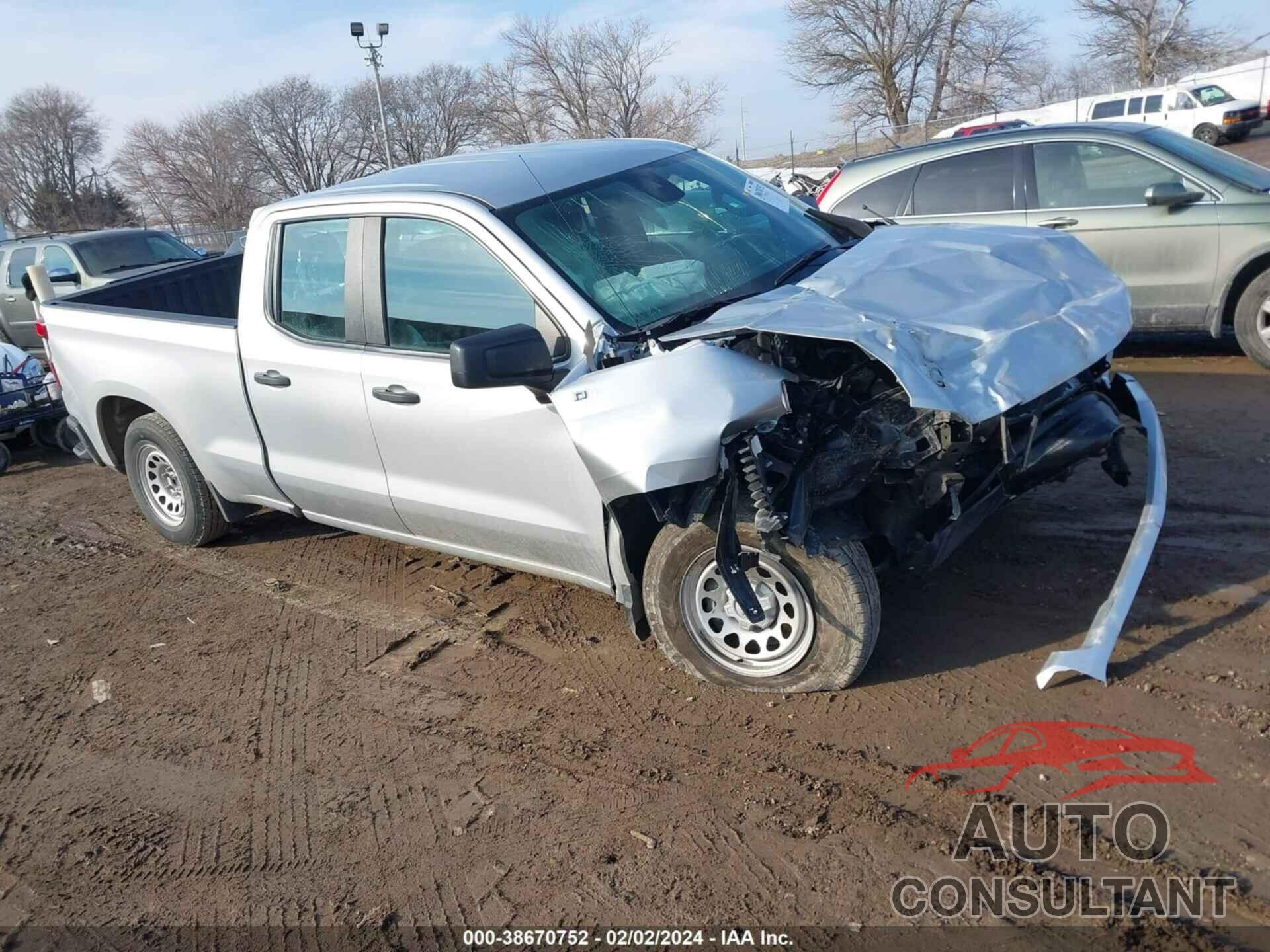 CHEVROLET SILVERADO 1500 2022 - 1GCRAAED5NZ547970
