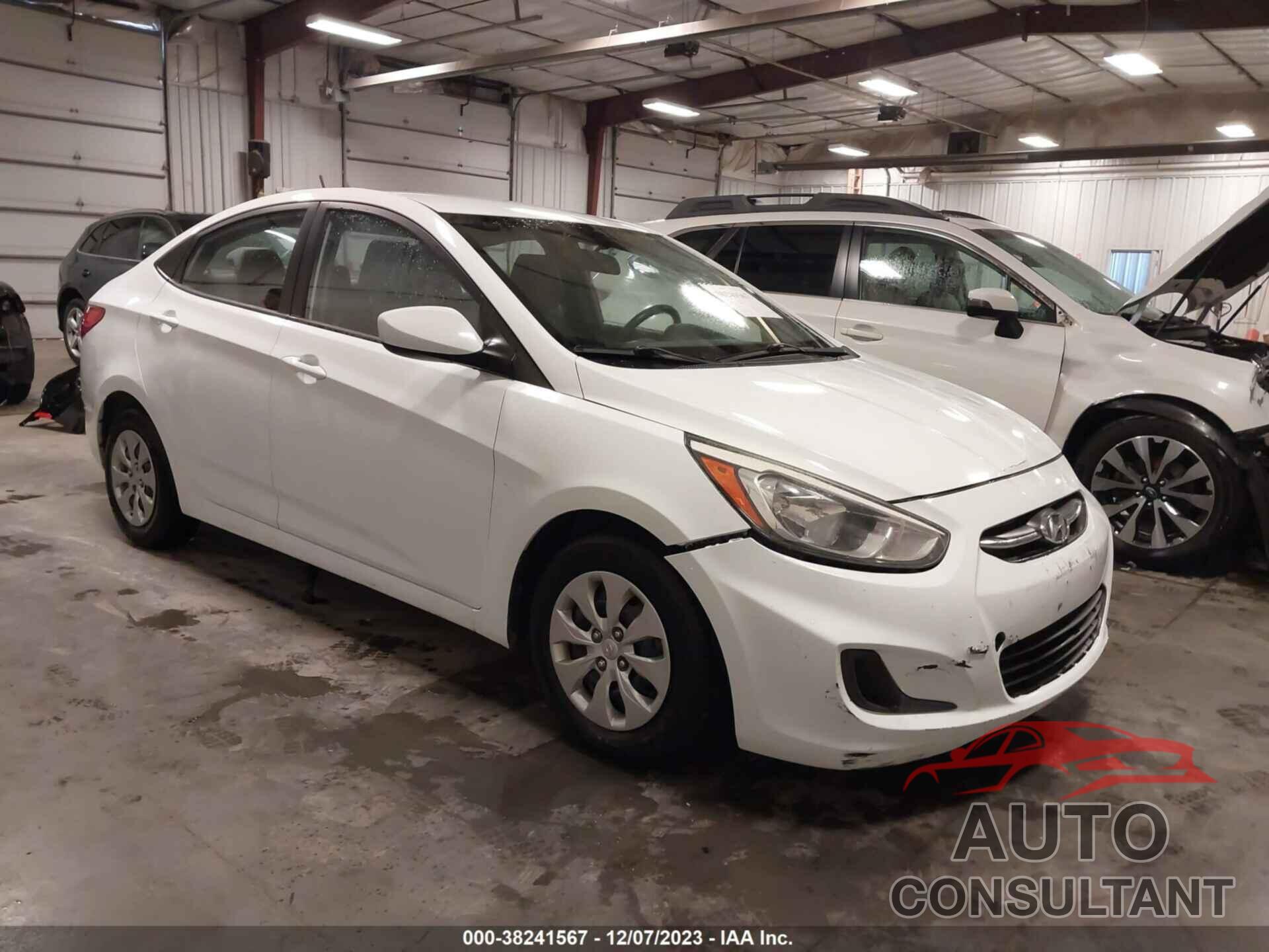 HYUNDAI ACCENT 2015 - KMHCT4AE1FU834393