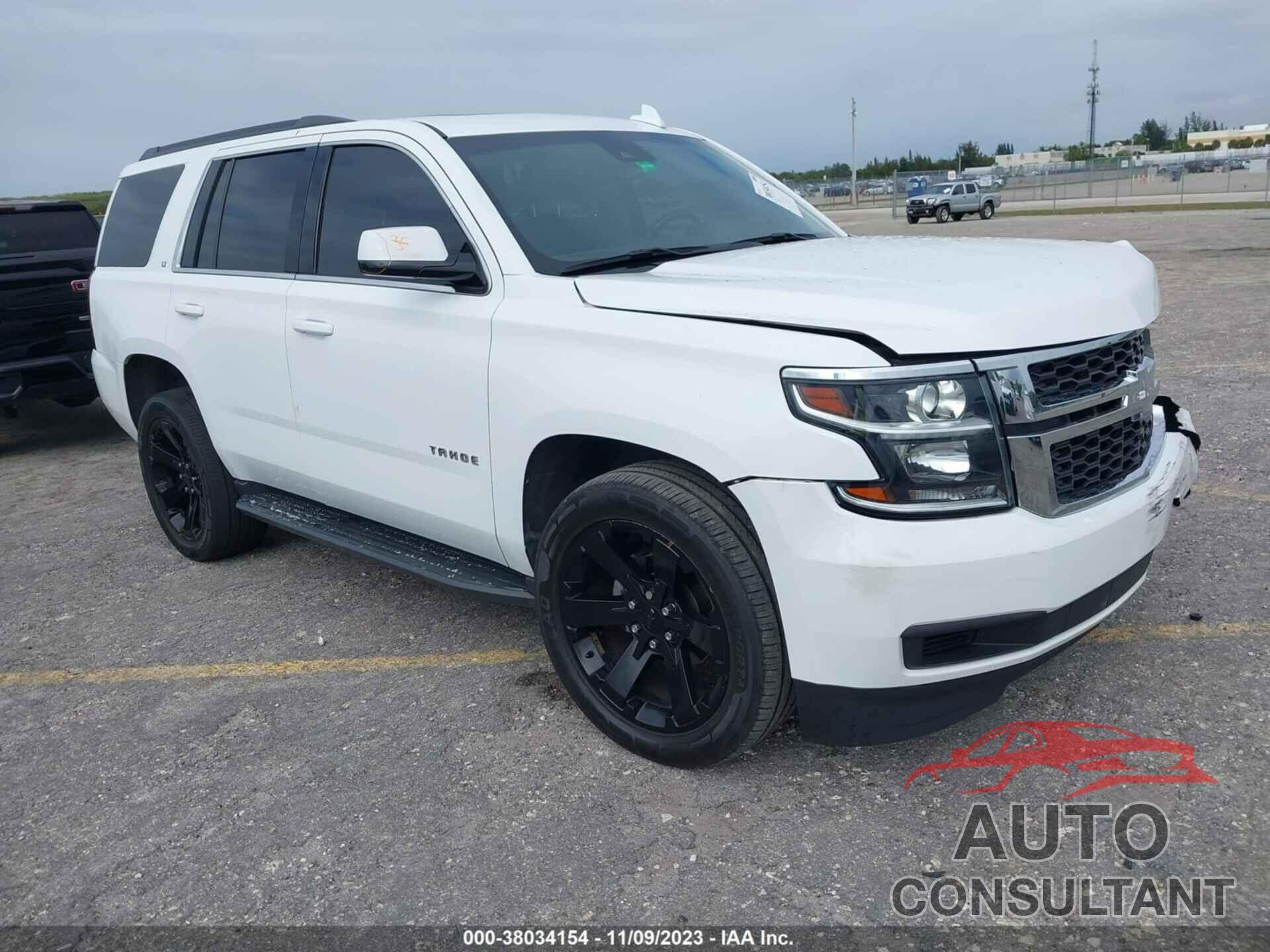 CHEVROLET TAHOE 2018 - 1GNSKBKCXJR208414