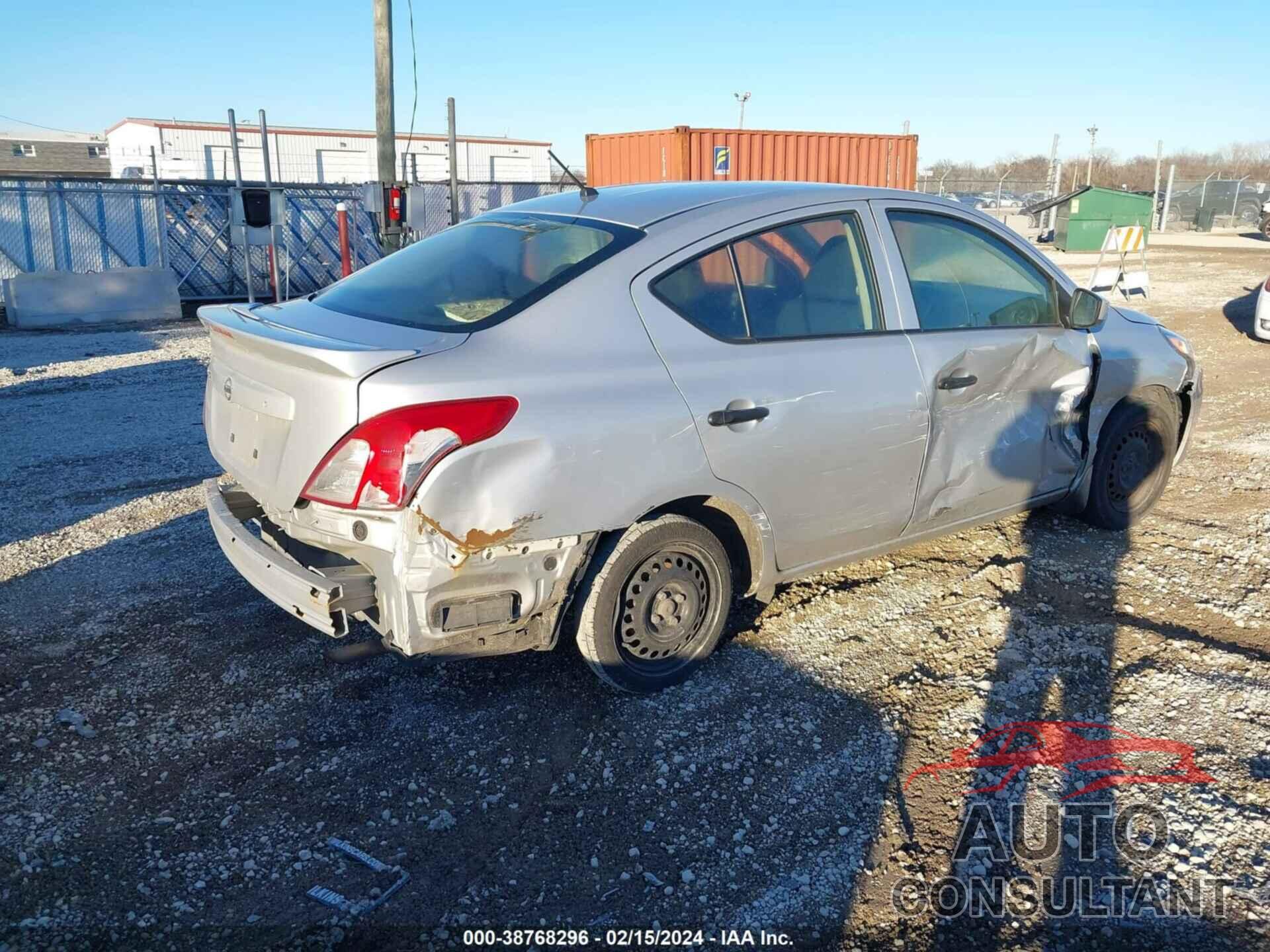 NISSAN VERSA 2019 - 3N1CN7AP6KL816643