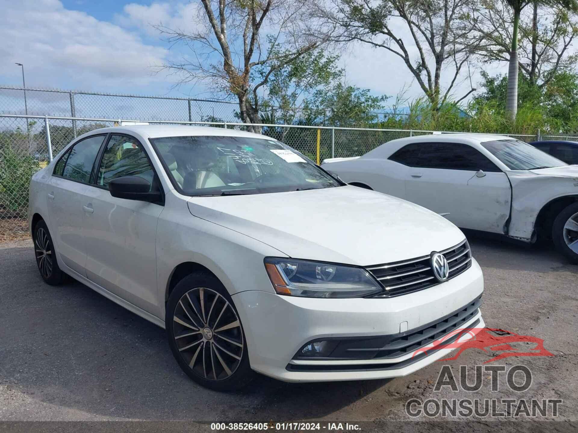 VOLKSWAGEN JETTA 2017 - 3VWD17AJ8HM398417