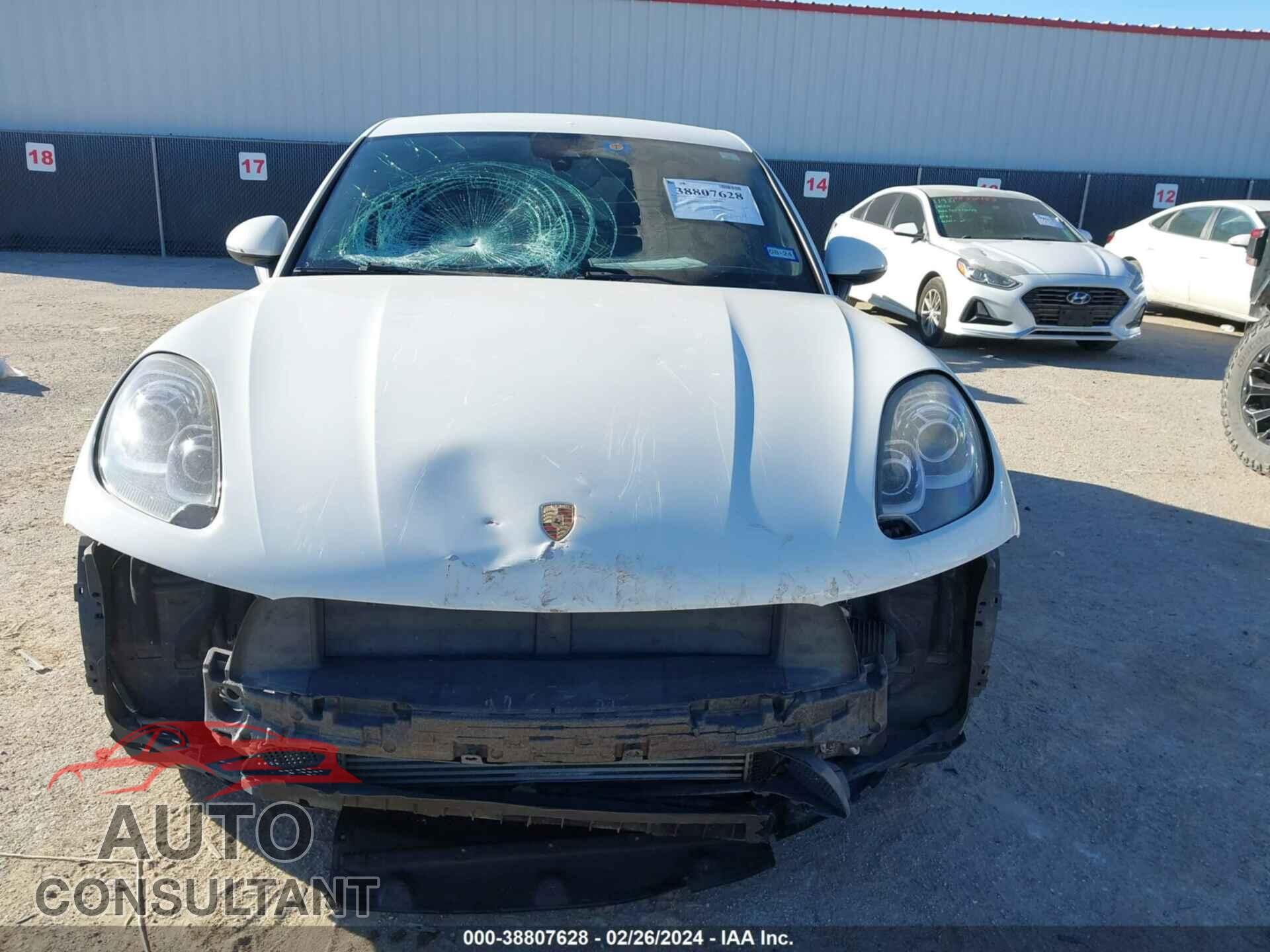 PORSCHE MACAN 2017 - WP1AA2A59HLB81129
