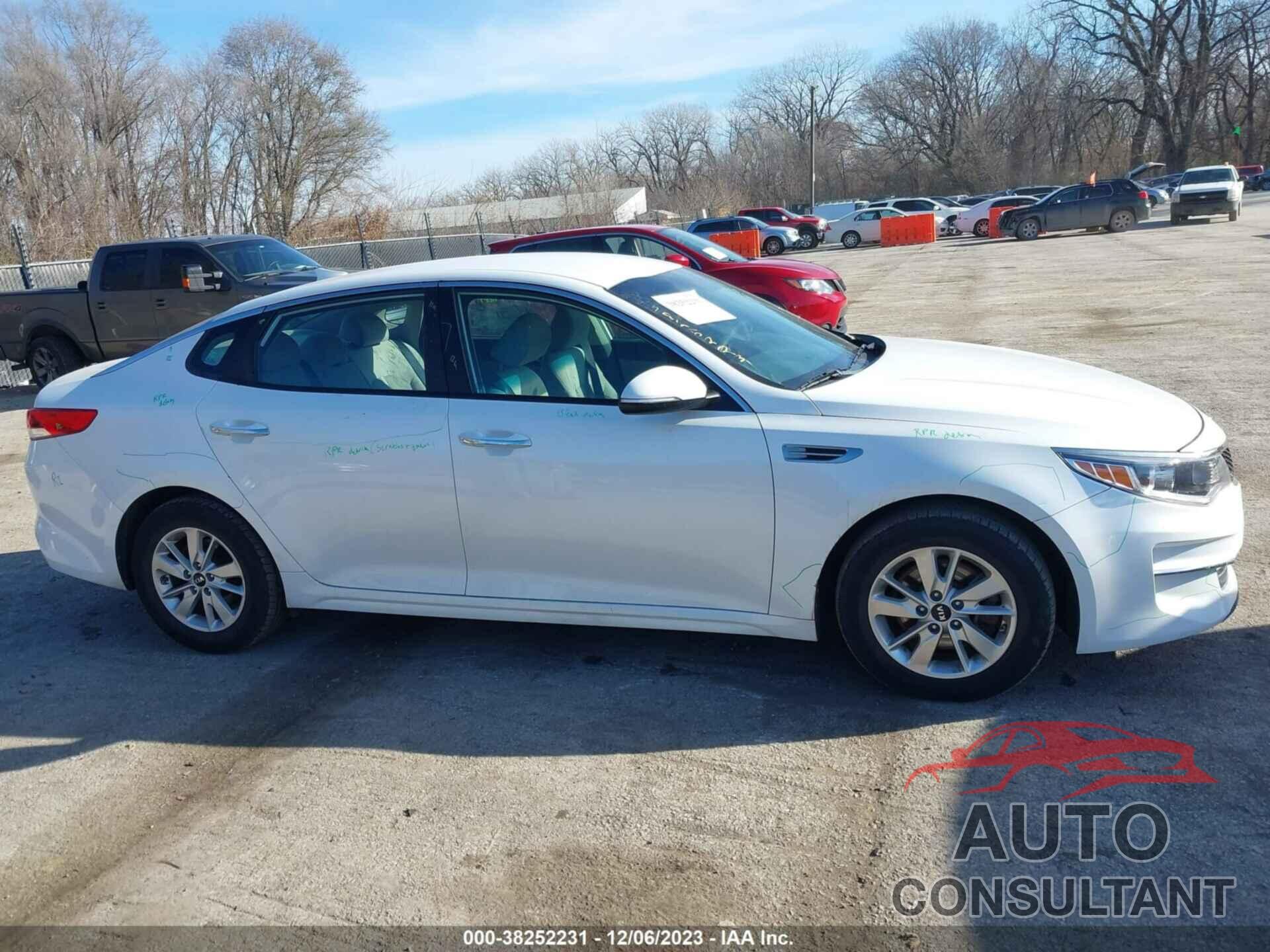 KIA OPTIMA 2016 - KNAGT4L30G5090358