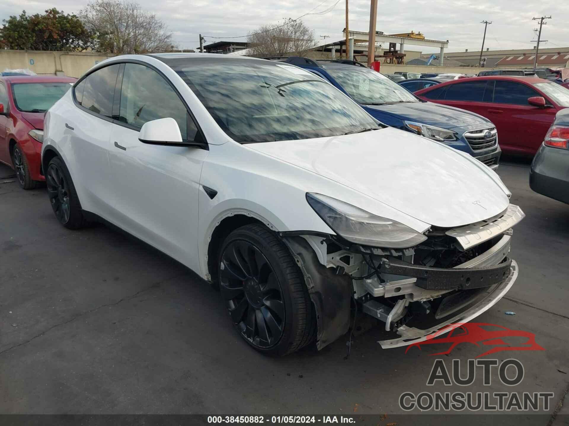 TESLA MODEL Y 2022 - 7SAYGDEF9NF366778