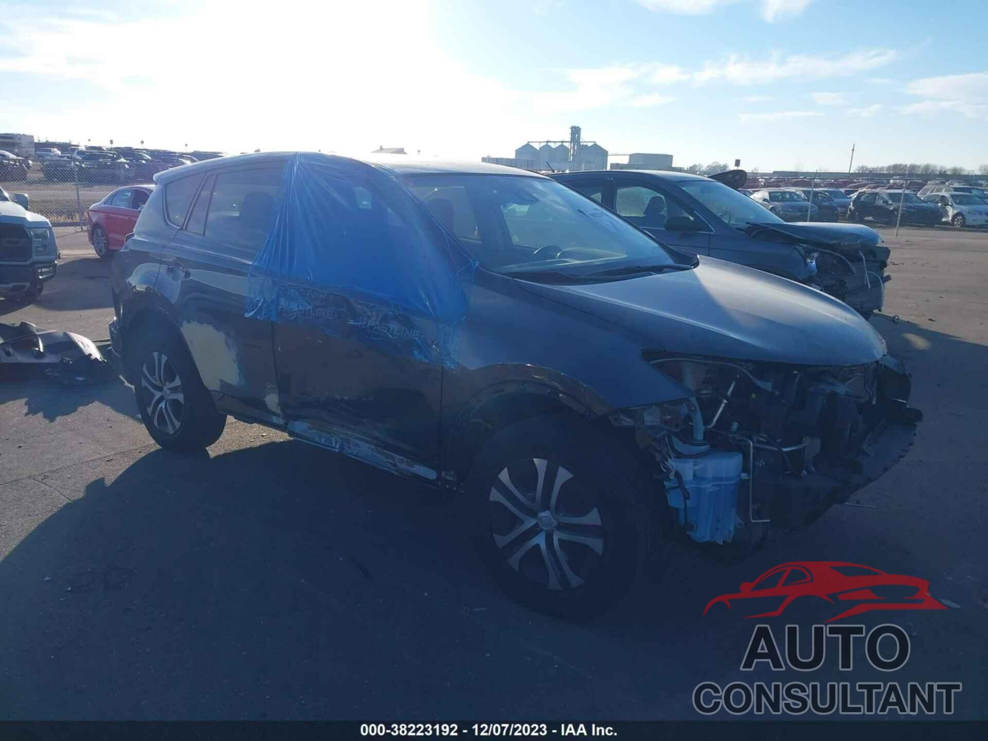 TOYOTA RAV4 2017 - JTMBFREV3HJ709849