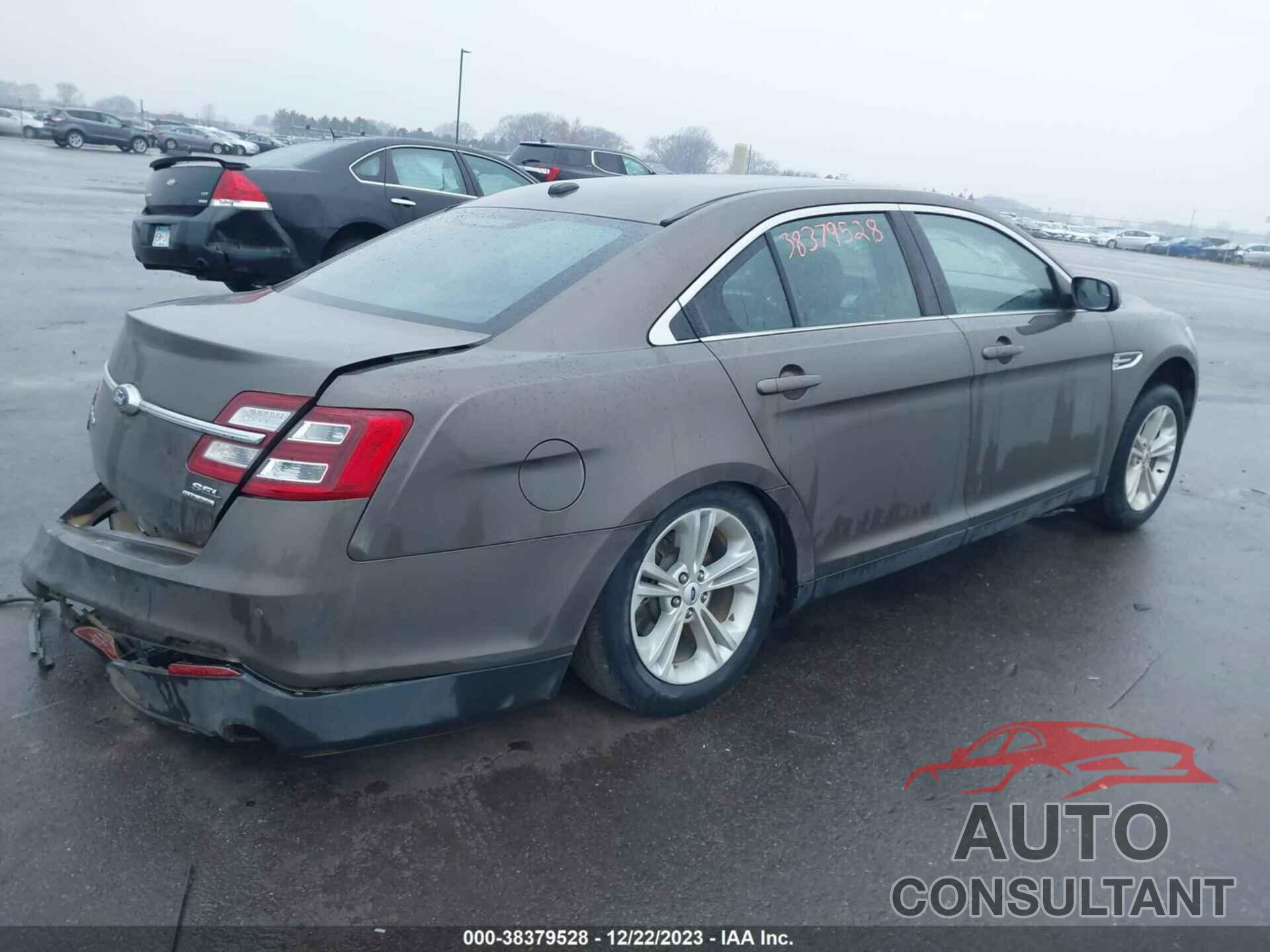 FORD TAURUS 2016 - 1FAHP2E87GG143575