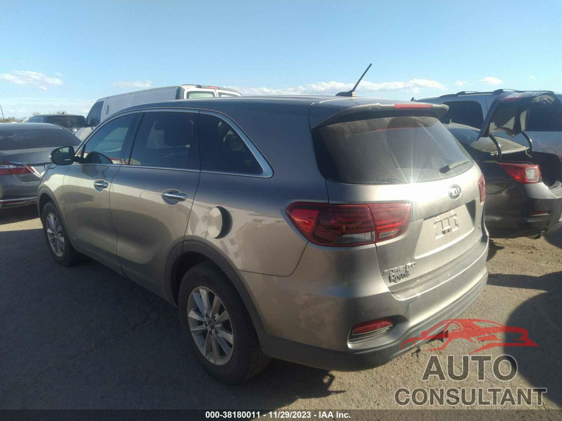 KIA SORENTO 2019 - 5XYPGDA55KG521014