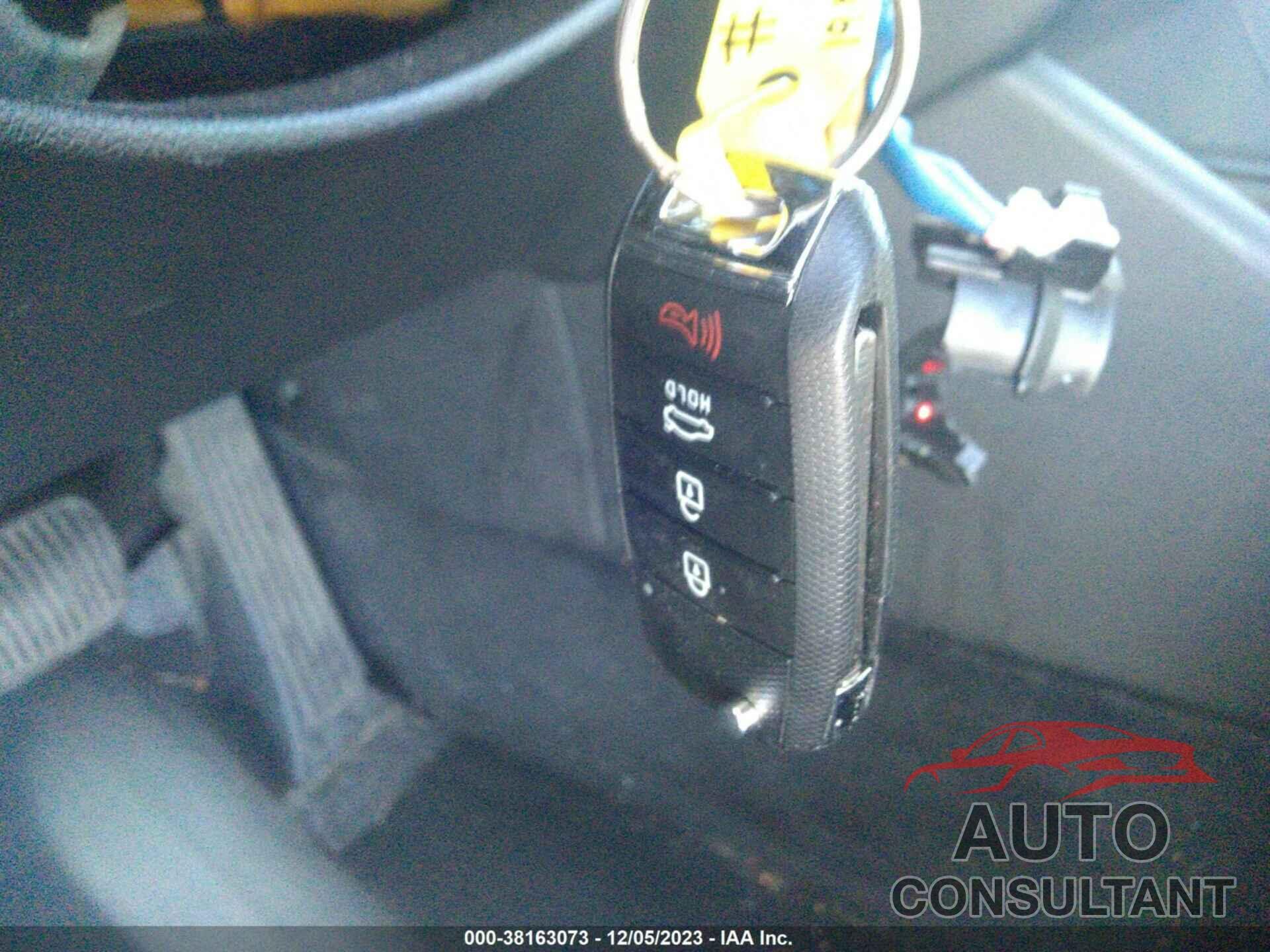 KIA OPTIMA 2019 - 5XXGT4L33KG335371
