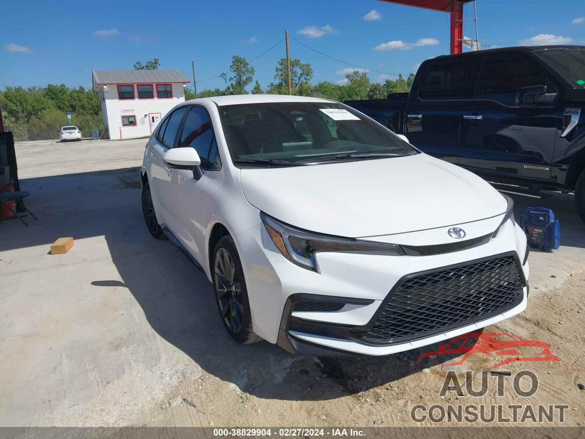 TOYOTA COROLLA 2024 - 5YFS4MCE9RP181713