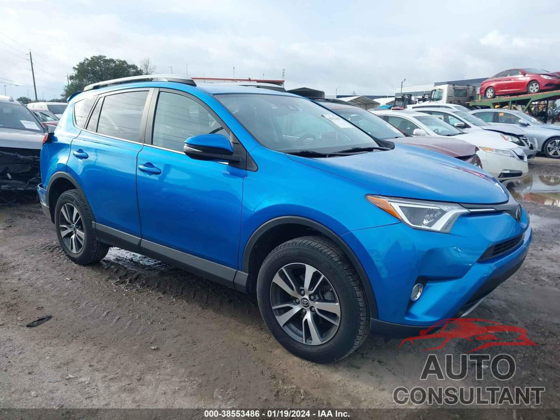 TOYOTA RAV4 2018 - 2T3RFREV5JW815435