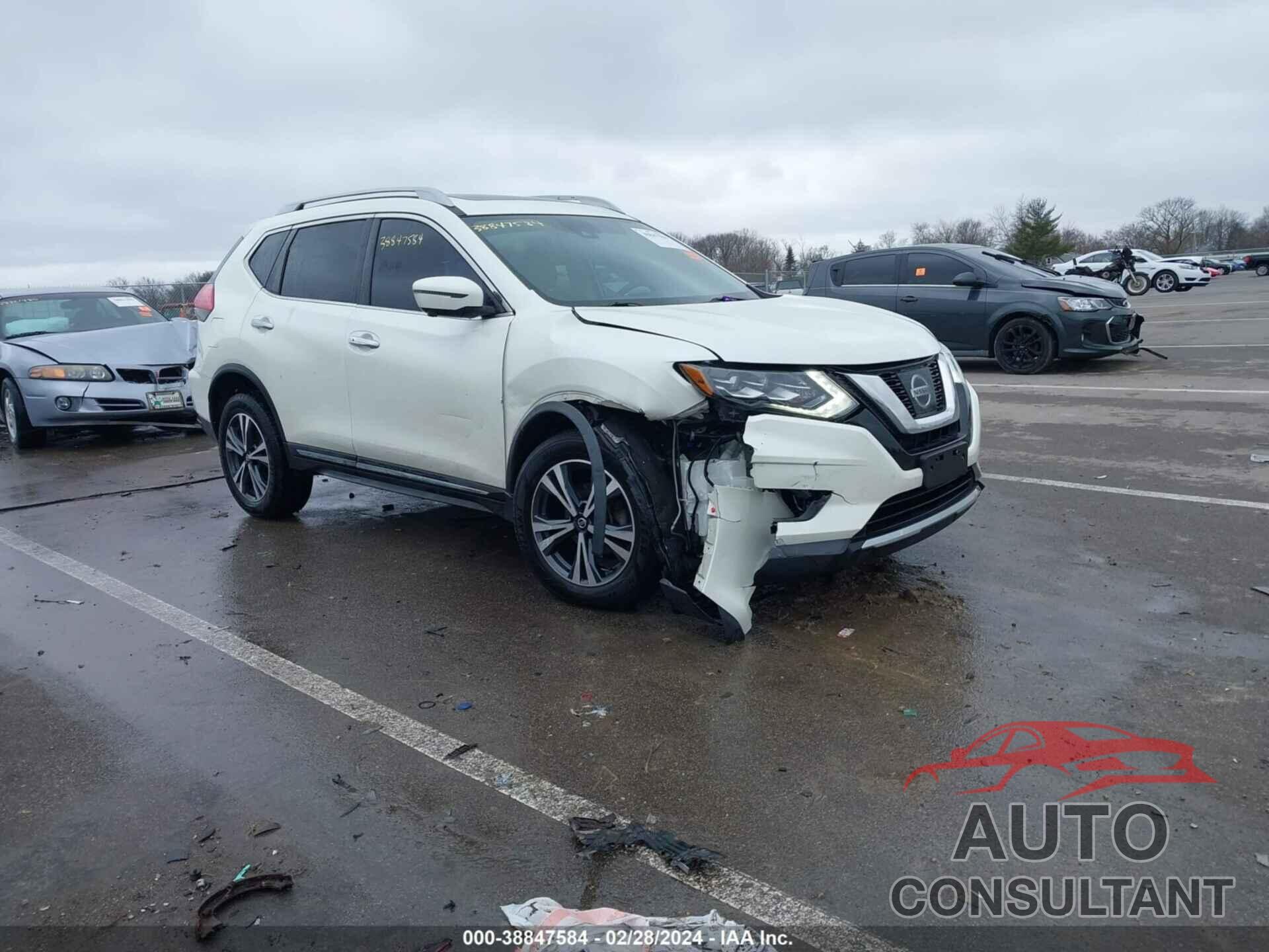 NISSAN ROGUE 2017 - 5N1AT2MV2HC848142