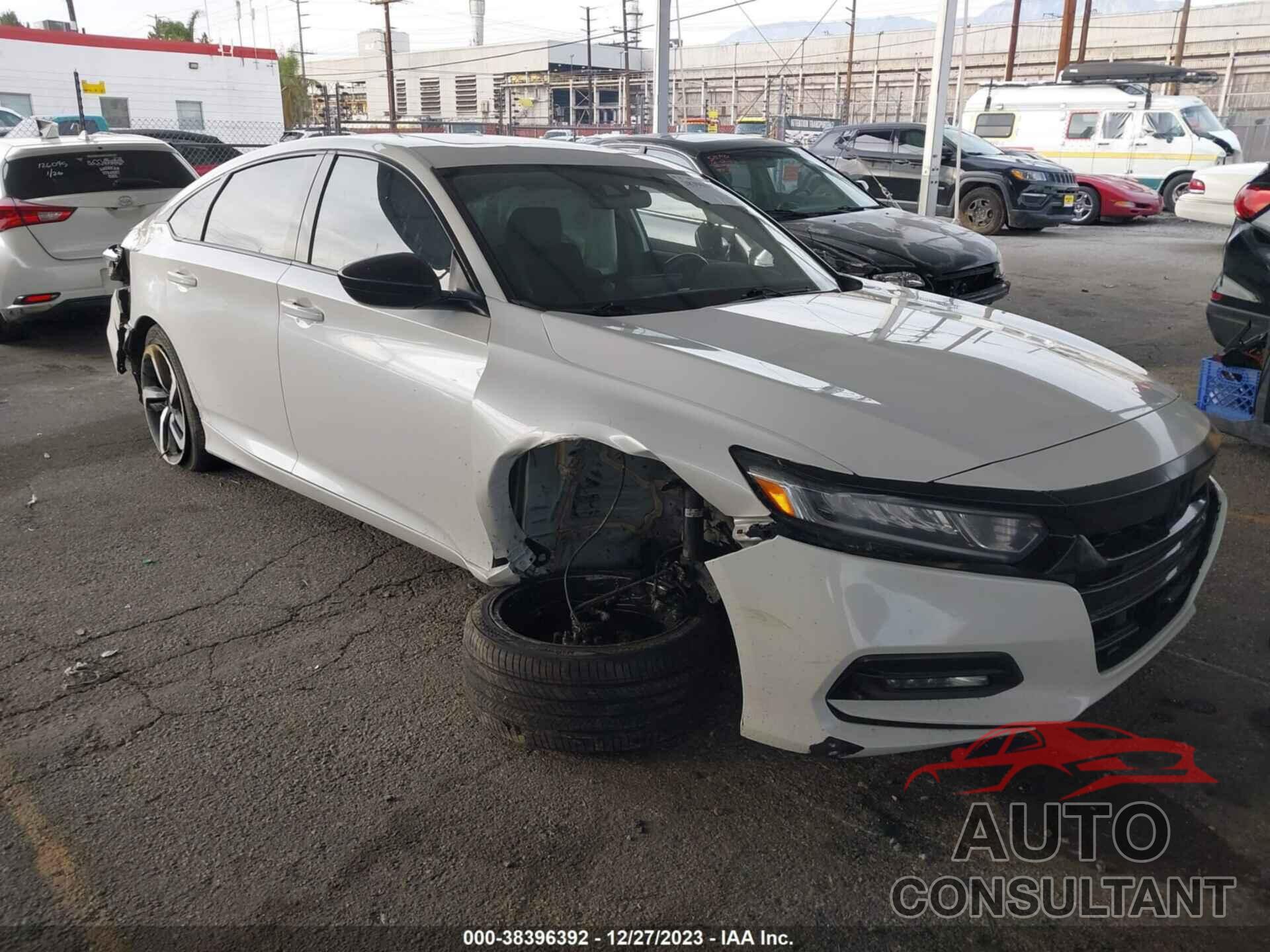 HONDA ACCORD 2018 - 1HGCV2F39JA009787