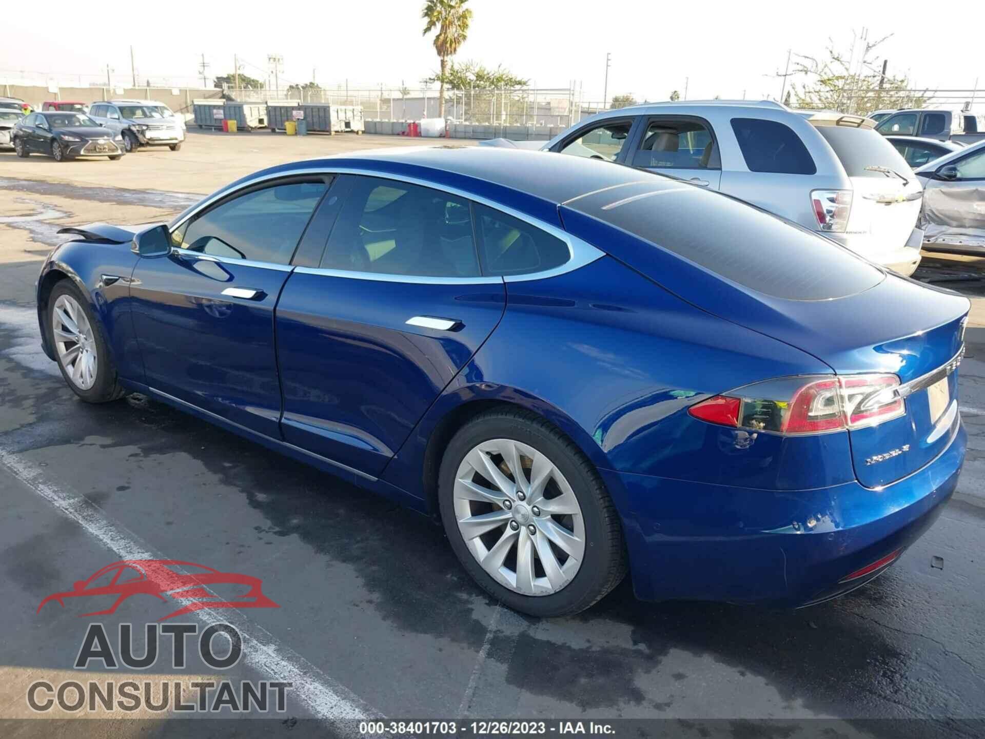 TESLA MODEL S 2017 - 5YJSA1E16HF220320