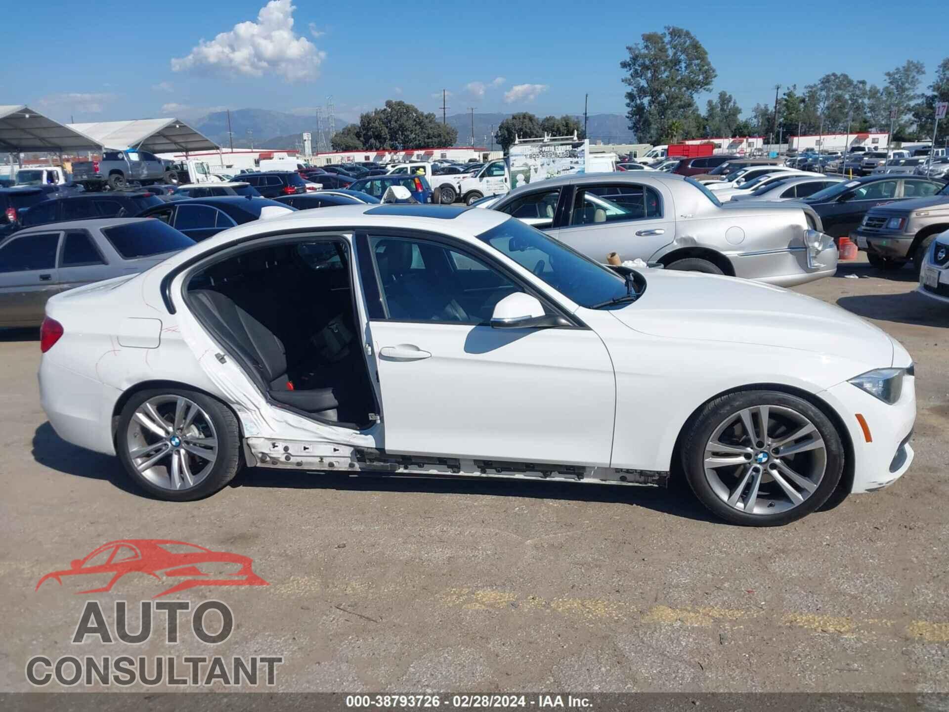 BMW 328I 2016 - WBA8E9G53GNU29802