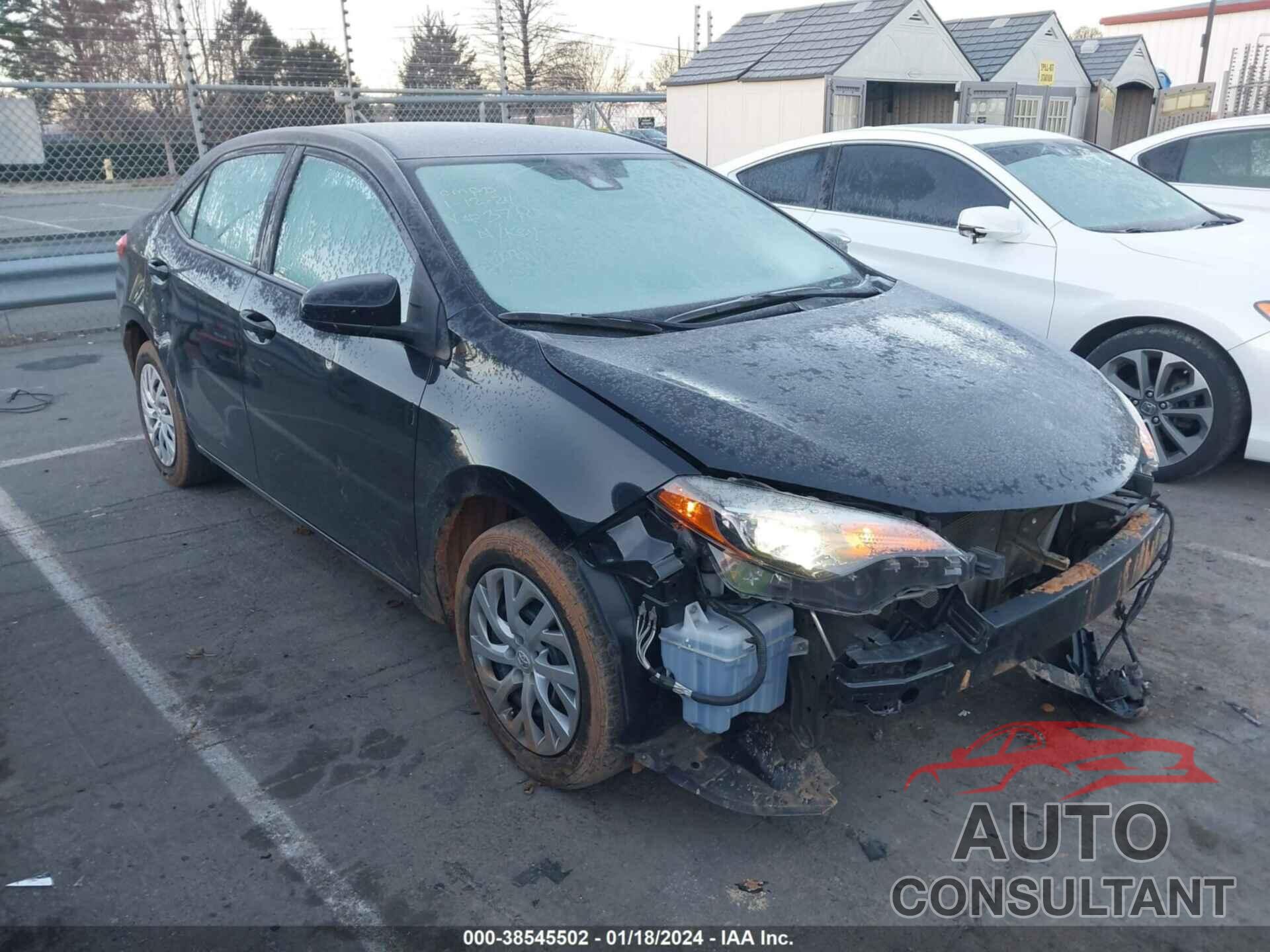 TOYOTA COROLLA 2018 - 5YFBURHE3JP793710