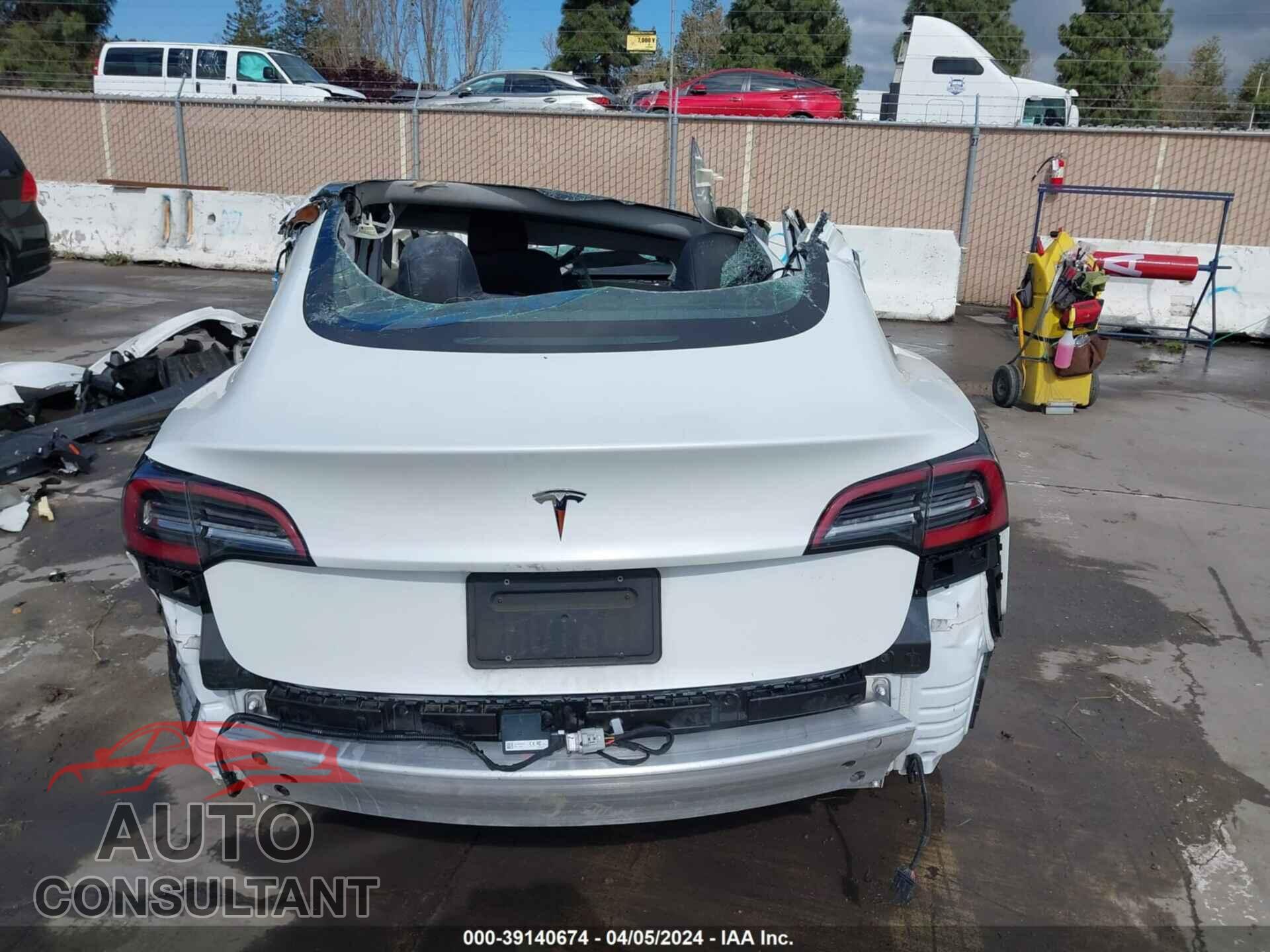 TESLA MODEL 3 2019 - 5YJ3E1EA9KF427316