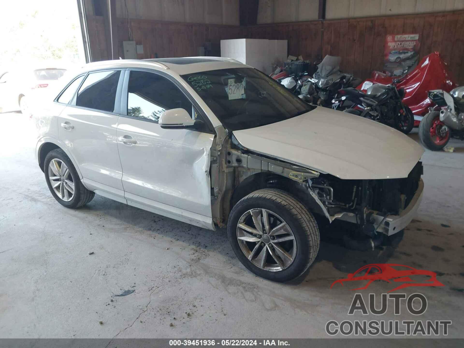 AUDI Q3 2018 - WA1ECCFS5JR019724