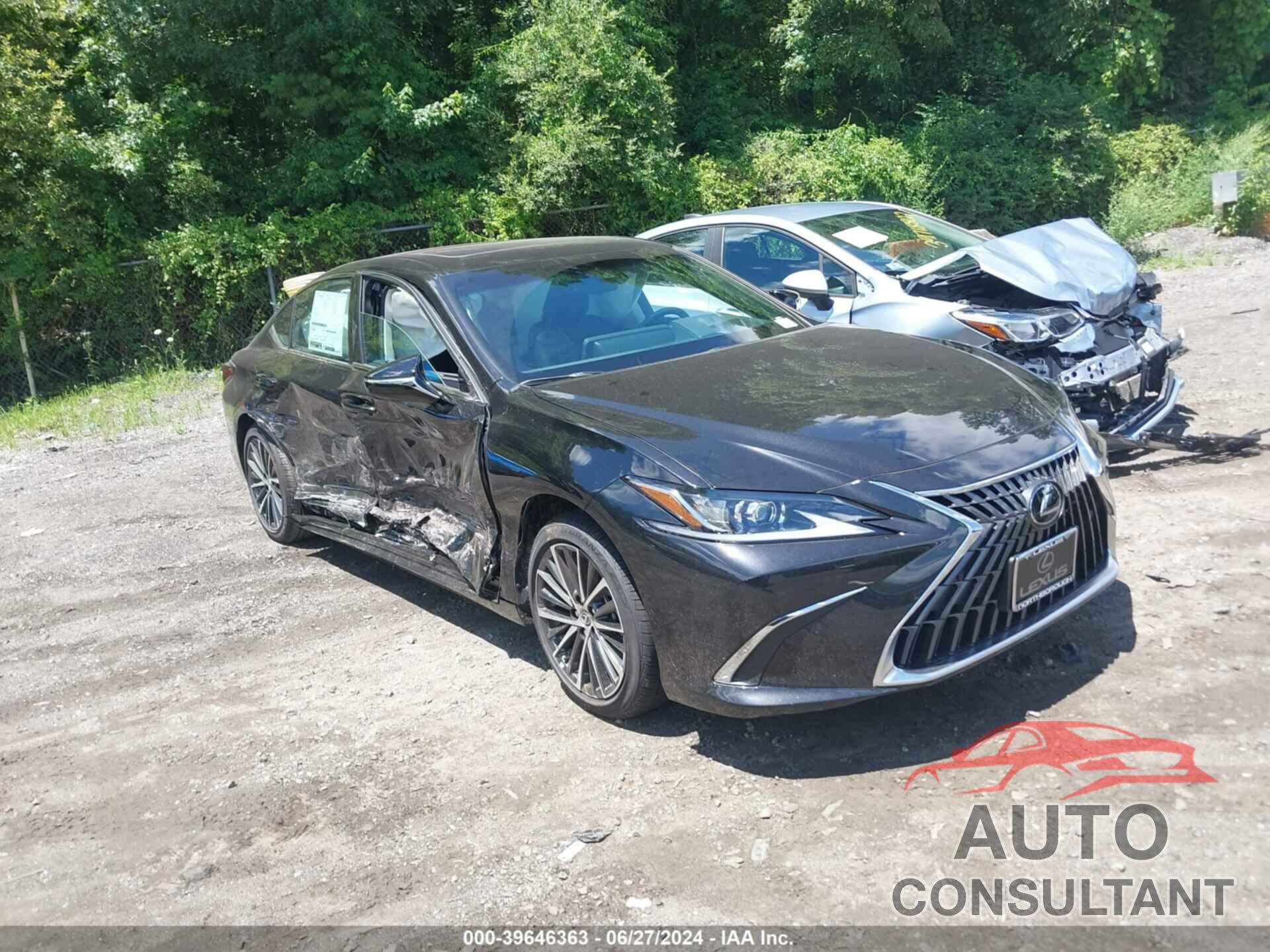 LEXUS ES 300H 2024 - 58ADA1C13RU047784