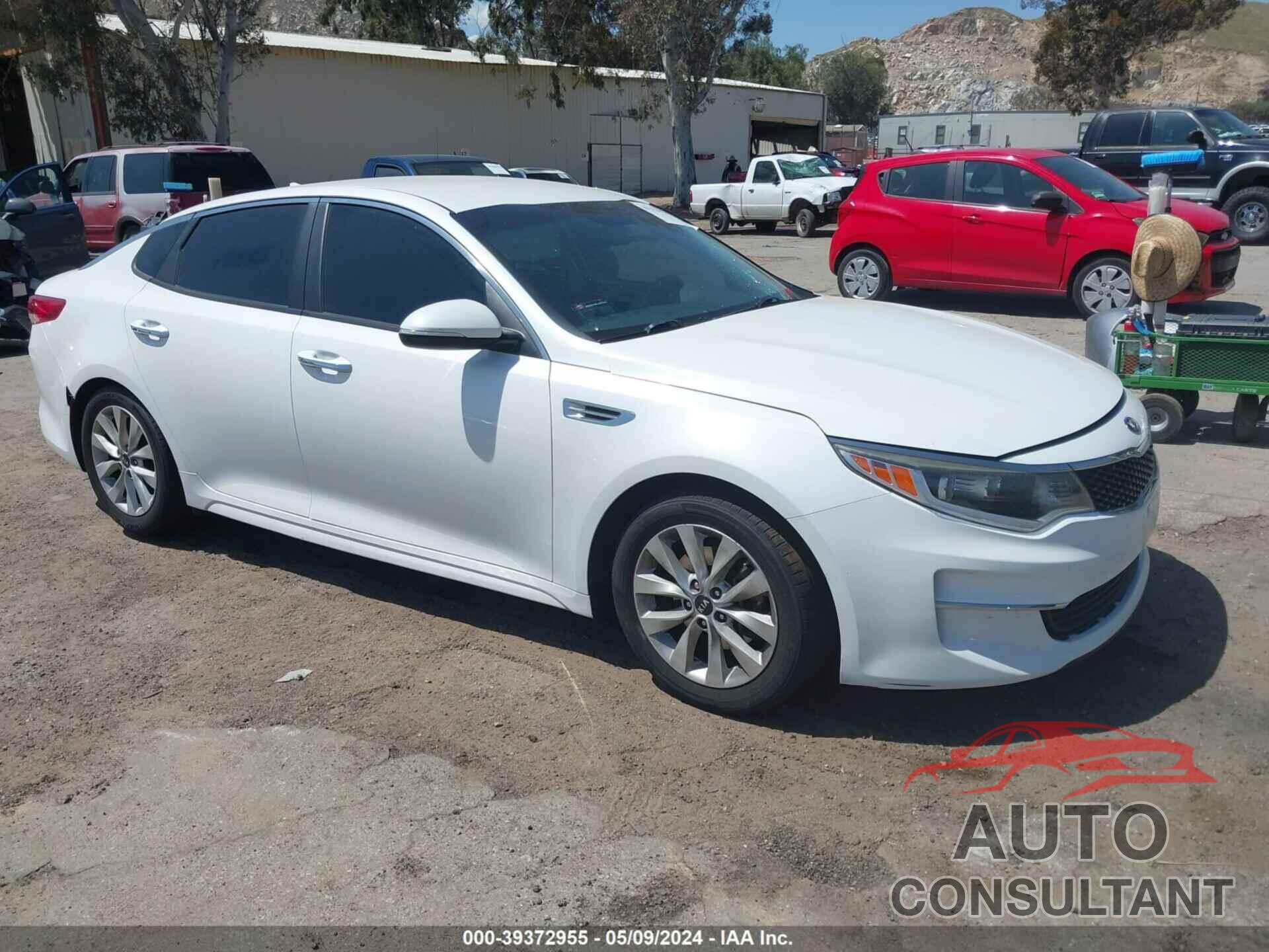 KIA OPTIMA 2016 - 5XXGT4L36GG005361