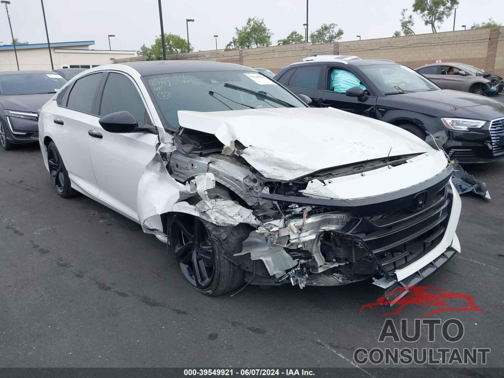 HONDA ACCORD 2018 - 1HGCV1F37JA142980