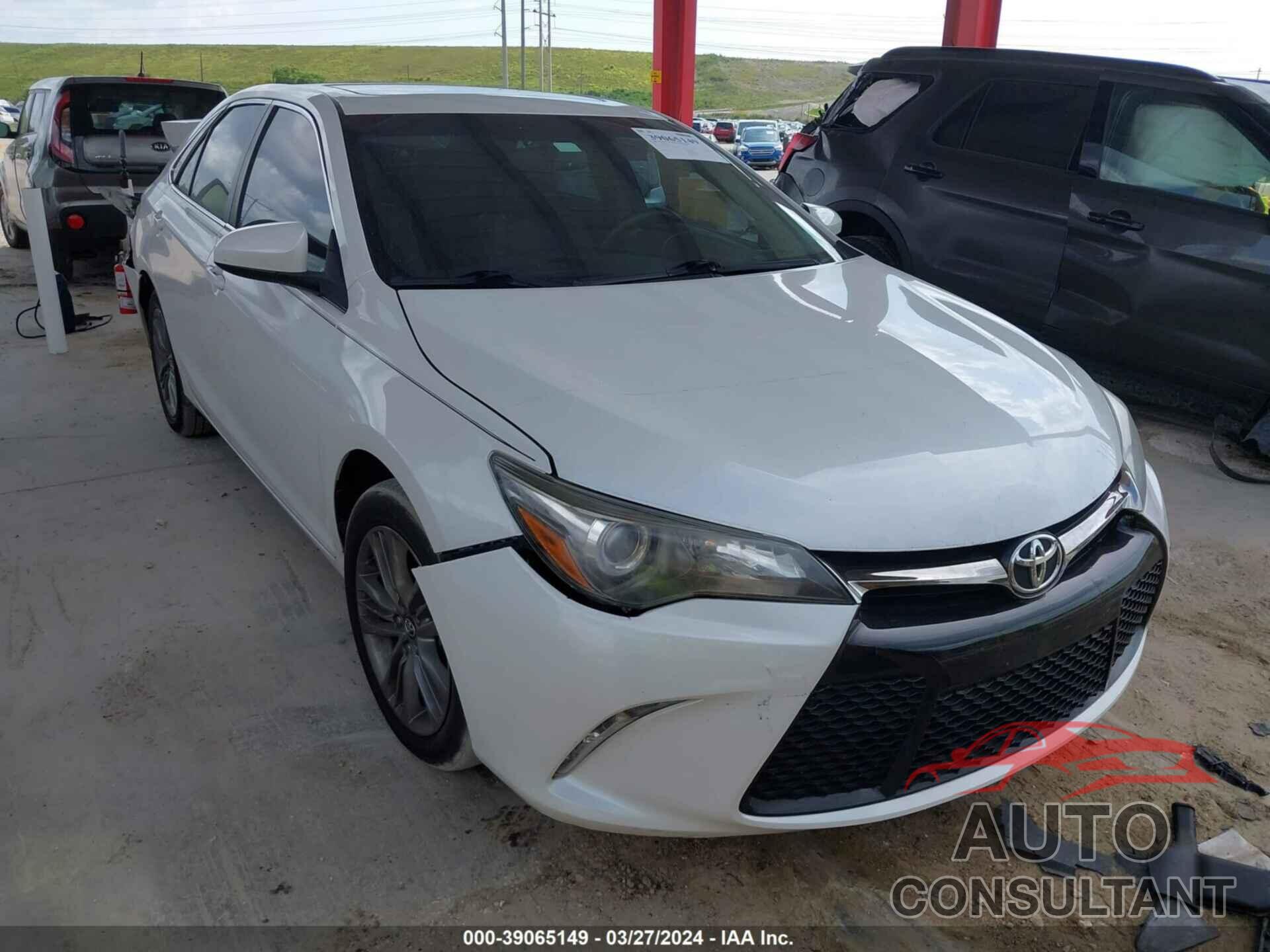 TOYOTA CAMRY 2016 - 4T1BF1FK0GU227810