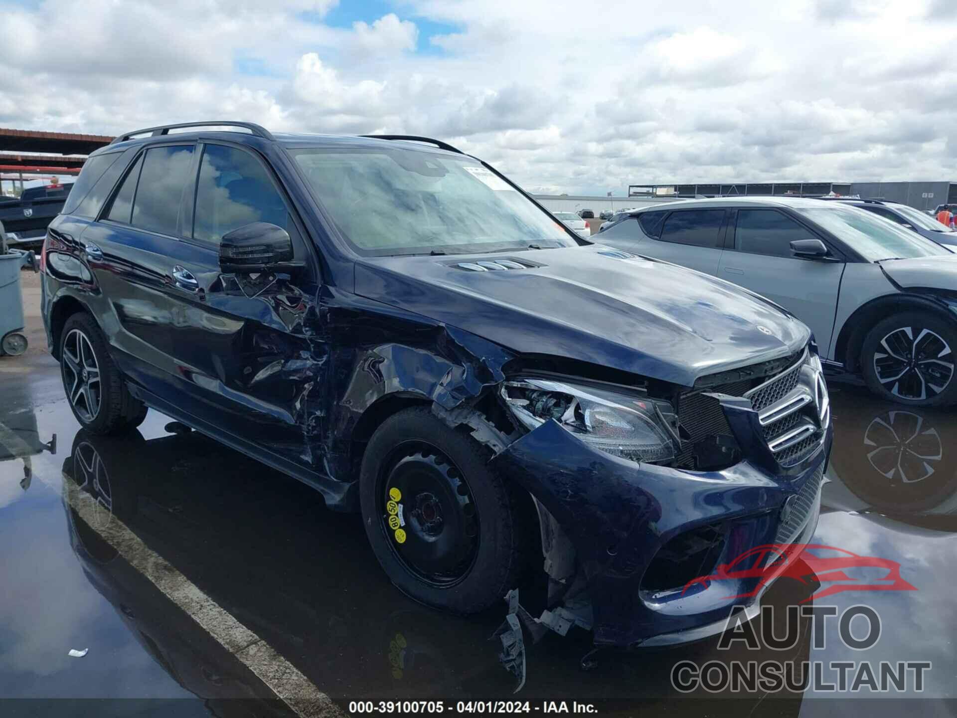 MERCEDES-BENZ GLE 2018 - 4JGDA5JB2JB015337