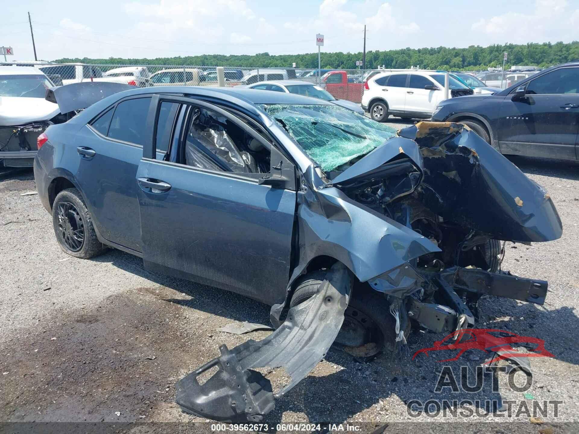 TOYOTA COROLLA 2018 - 5YFBURHE5JP780408