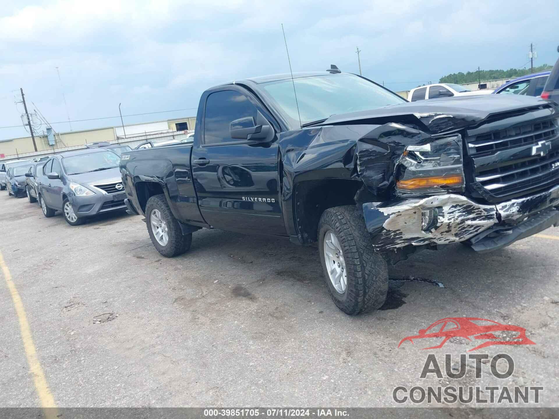 CHEVROLET SILVERADO 1500 2018 - 1GCNKREC3JZ142752