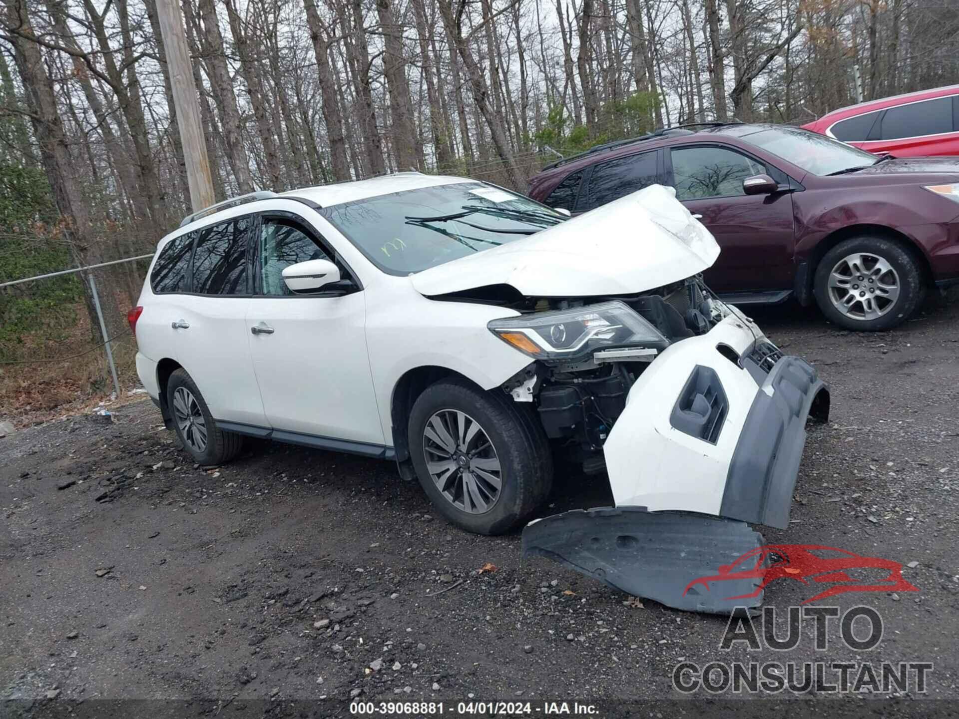 NISSAN PATHFINDER 2017 - 5N1DR2MM5HC666597