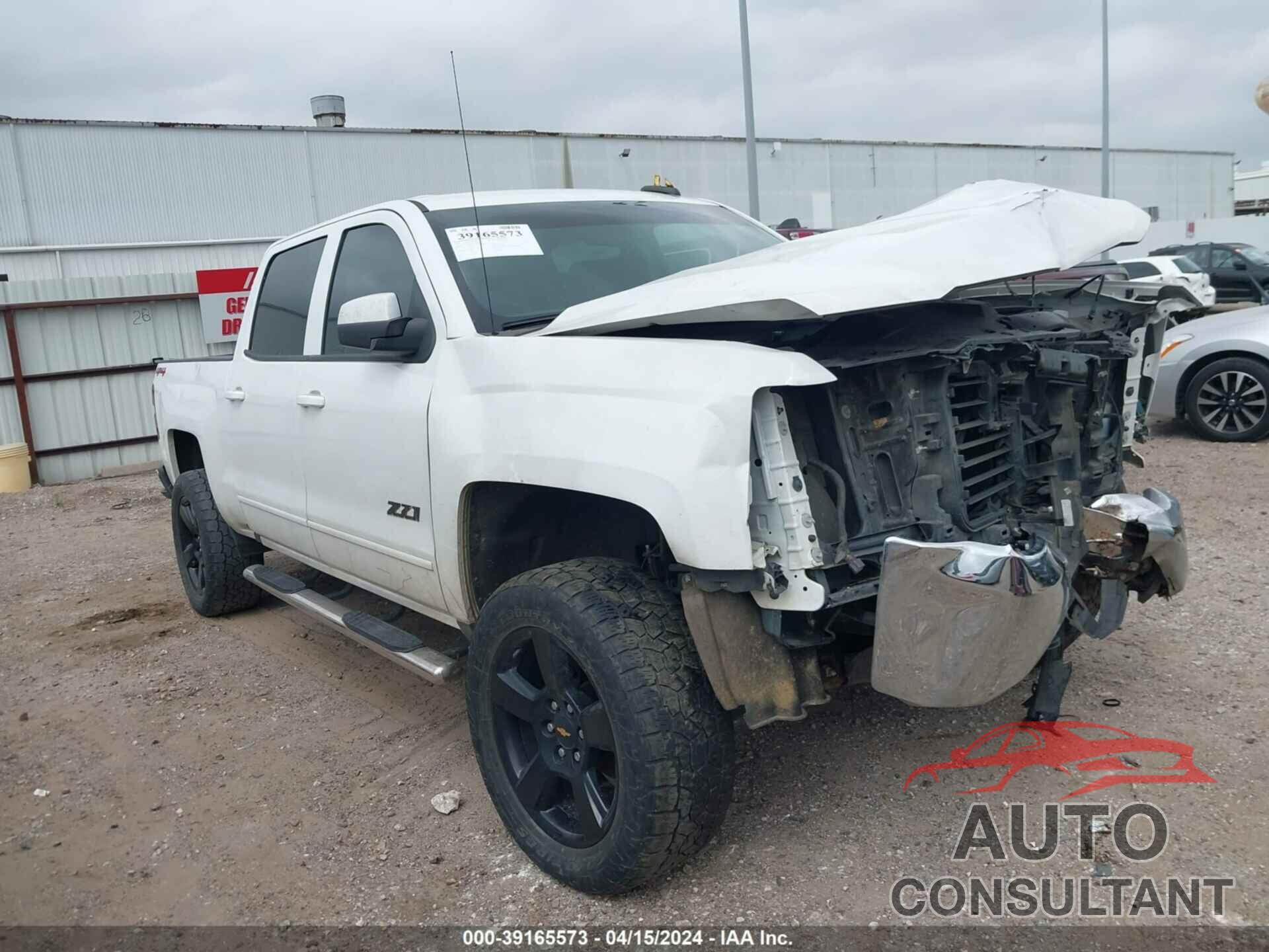 CHEVROLET SILVERADO 1500 2018 - 3GCUKREC5JG399813