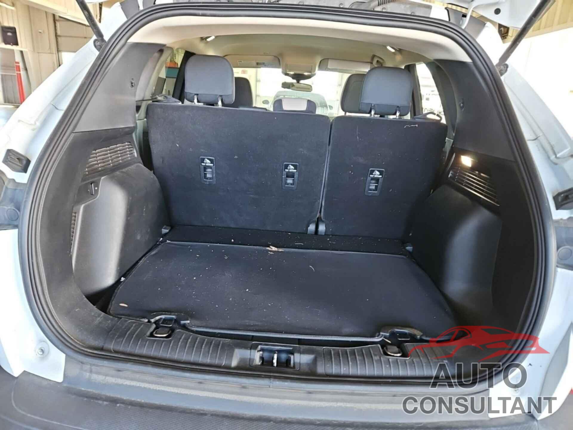 FORD ESCAPE 2020 - 1FMCU9G6XLUC40908