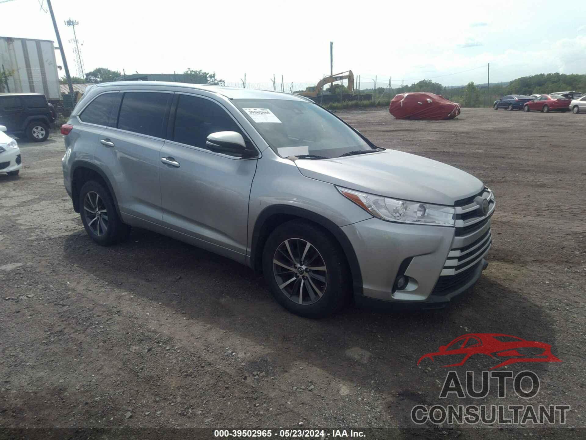 TOYOTA HIGHLANDER 2017 - 5TDJZRFH1HS372712