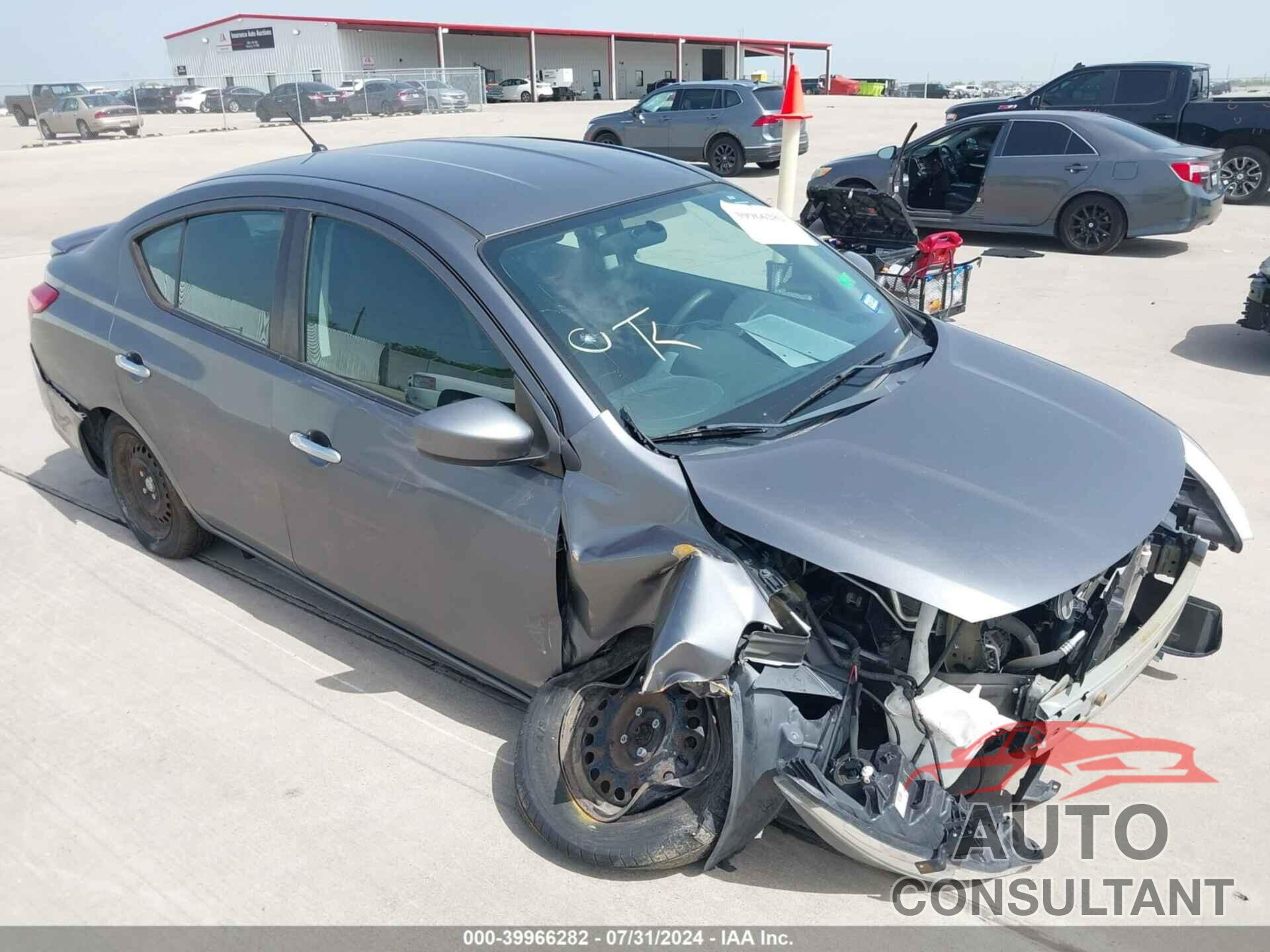 NISSAN VERSA 2017 - 3N1CN7AP2HL900242