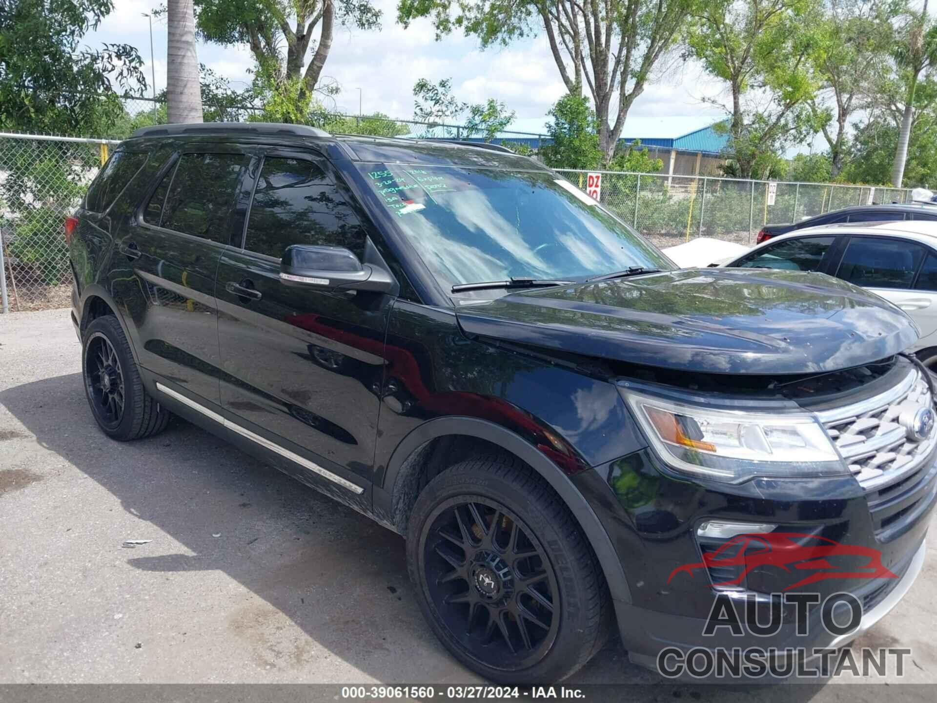 FORD EXPLORER 2018 - 1FM5K7D85JGA95748