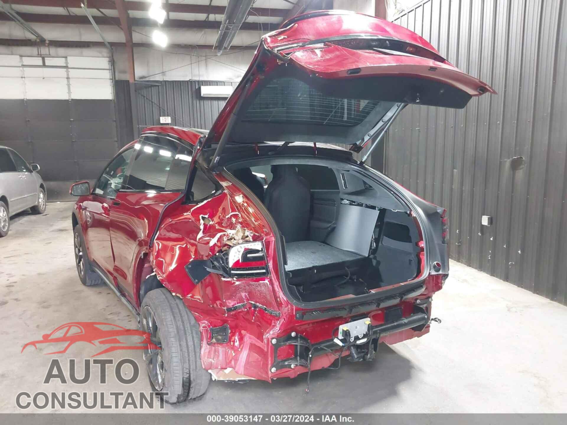 TESLA MODEL X 2023 - 7SAXCBE61PF401487
