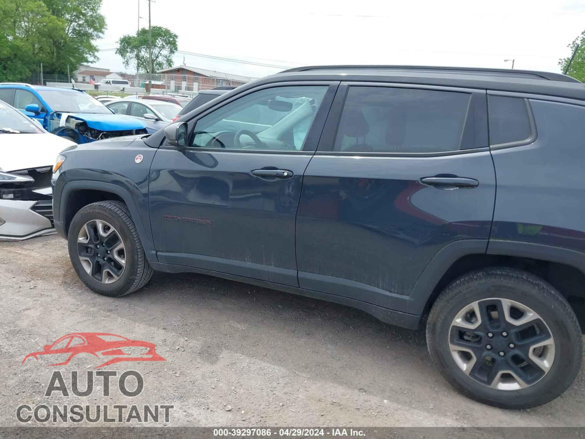 JEEP COMPASS 2018 - 3C4NJDDB4JT315832