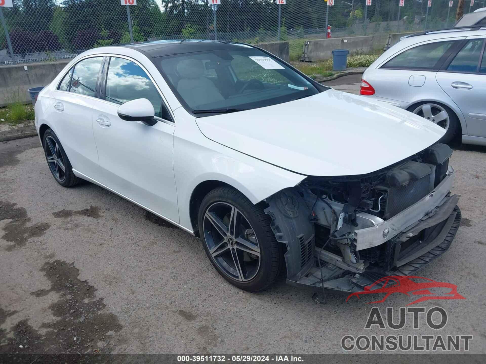 MERCEDES-BENZ A 220 2022 - W1K3G4EB0NJ362668