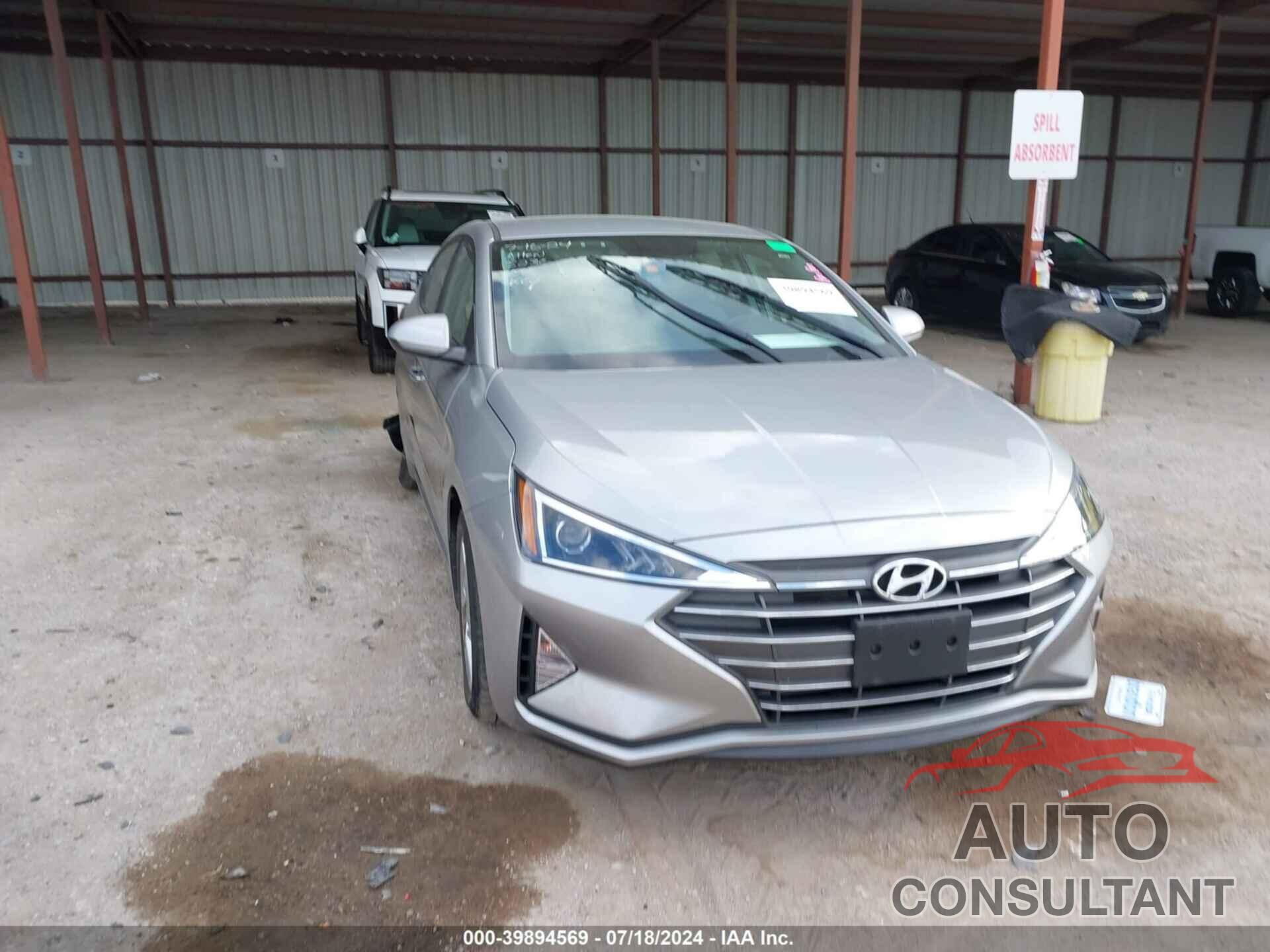 HYUNDAI ELANTRA 2020 - 5NPD84LF5LH605236